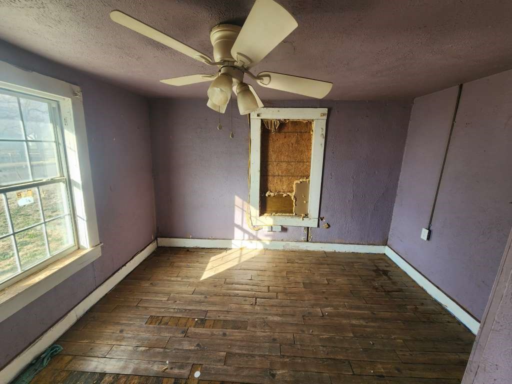 203 Pecan Street Property Photo 12