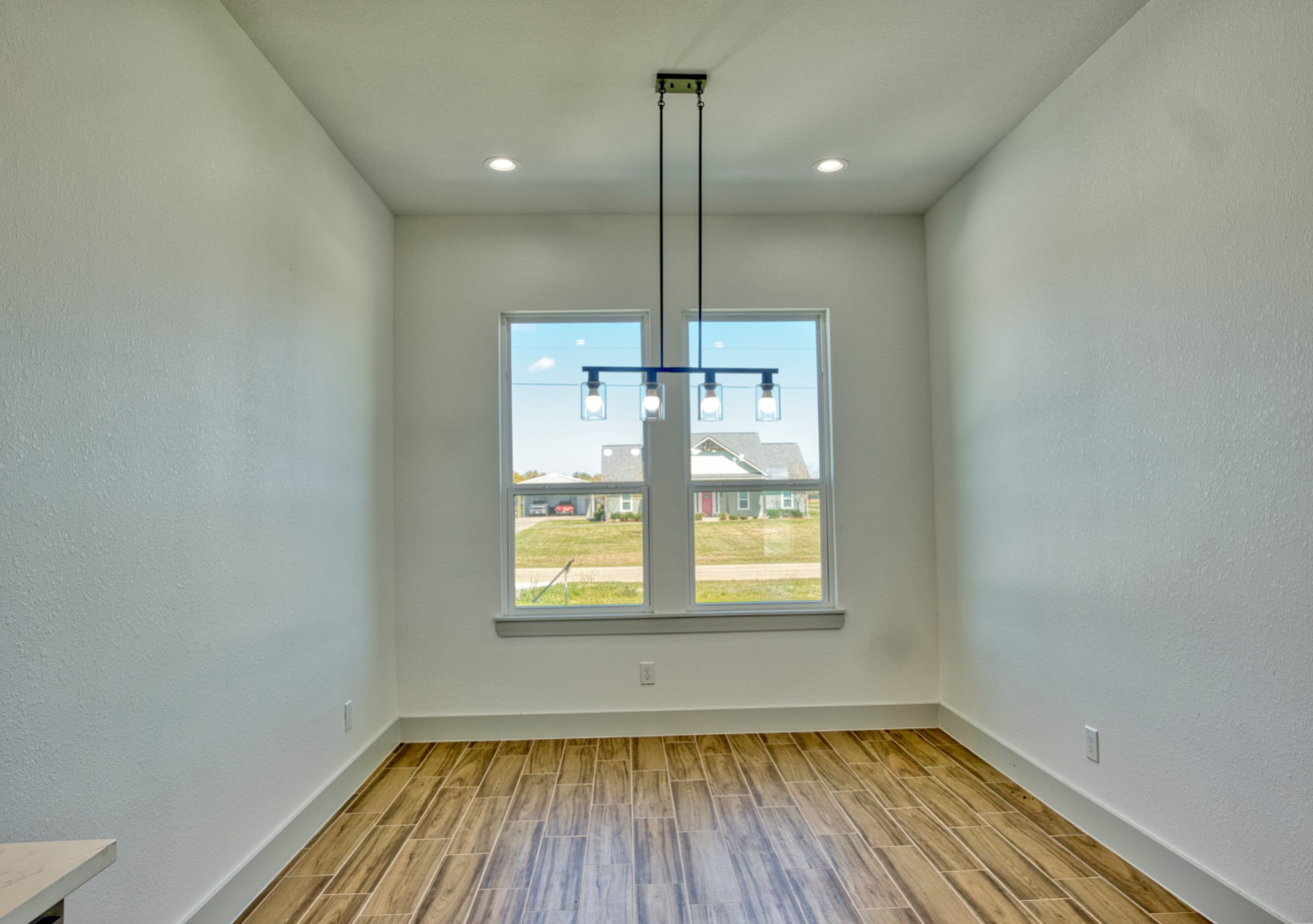 931 Buffalo Trail Property Photo 11