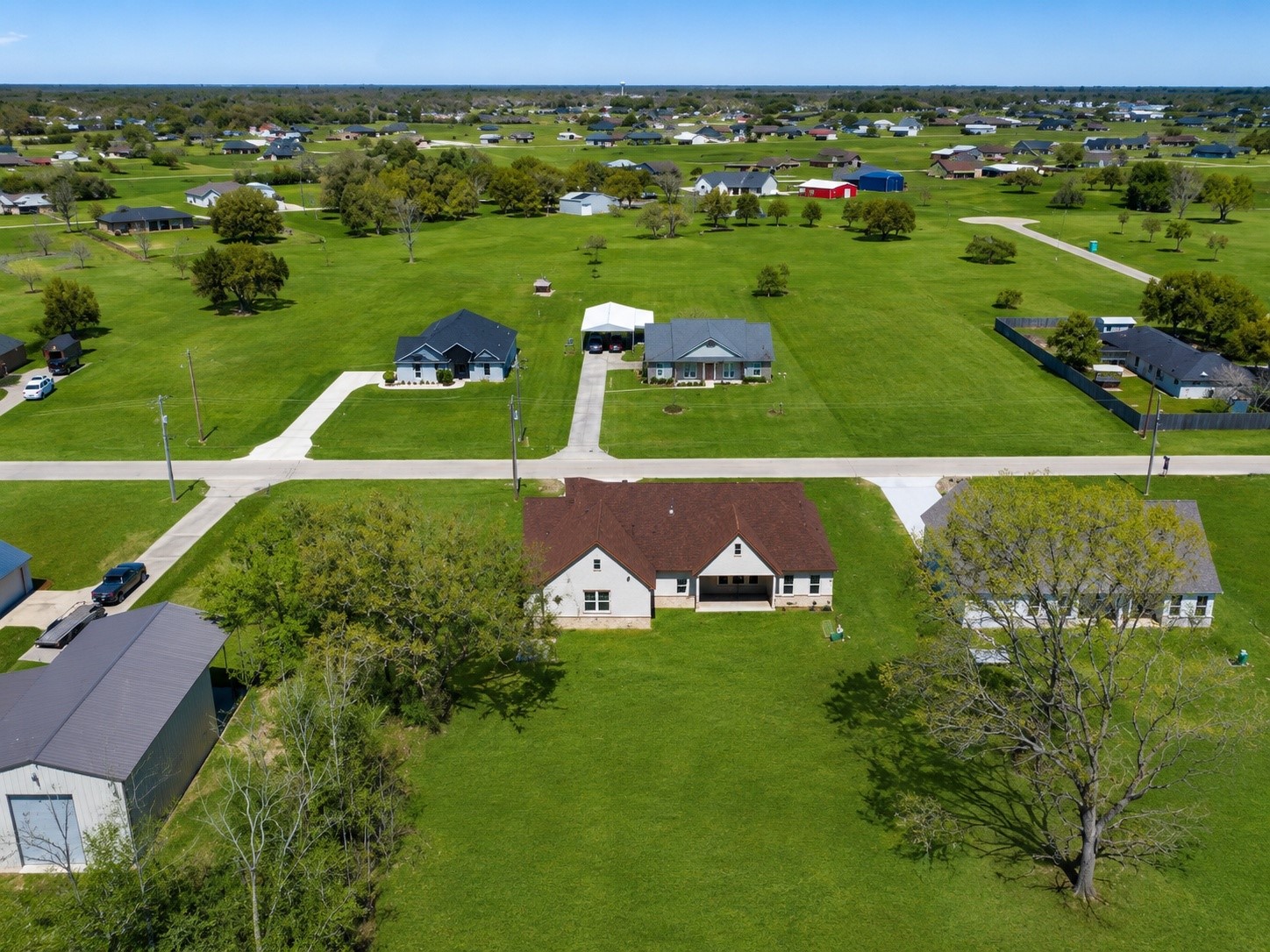 931 Buffalo Trail Property Photo 36