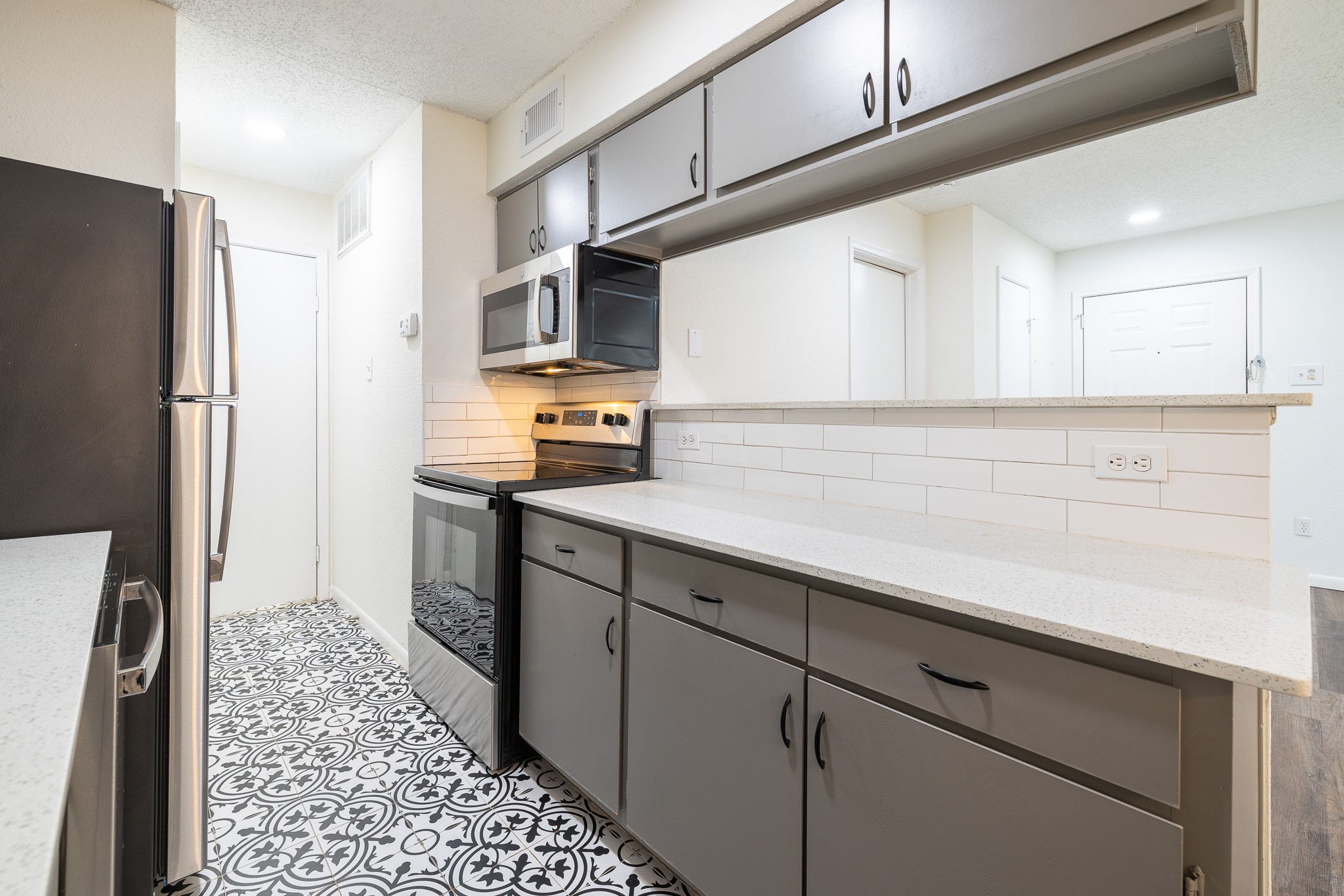 2750 Holly Hall Street 1105 Property Photo 1