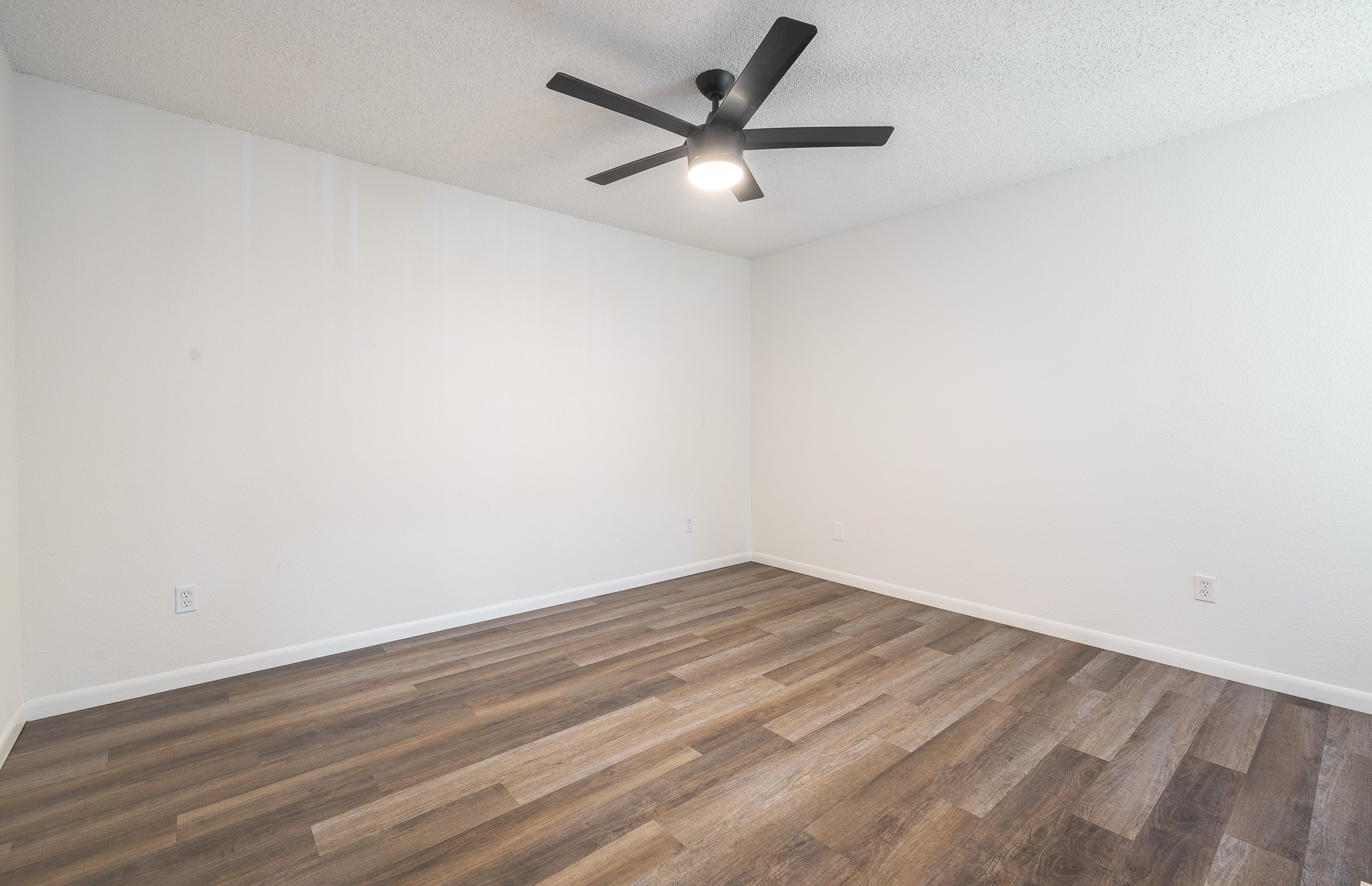 2750 Holly Hall Street 1105 Property Photo 9