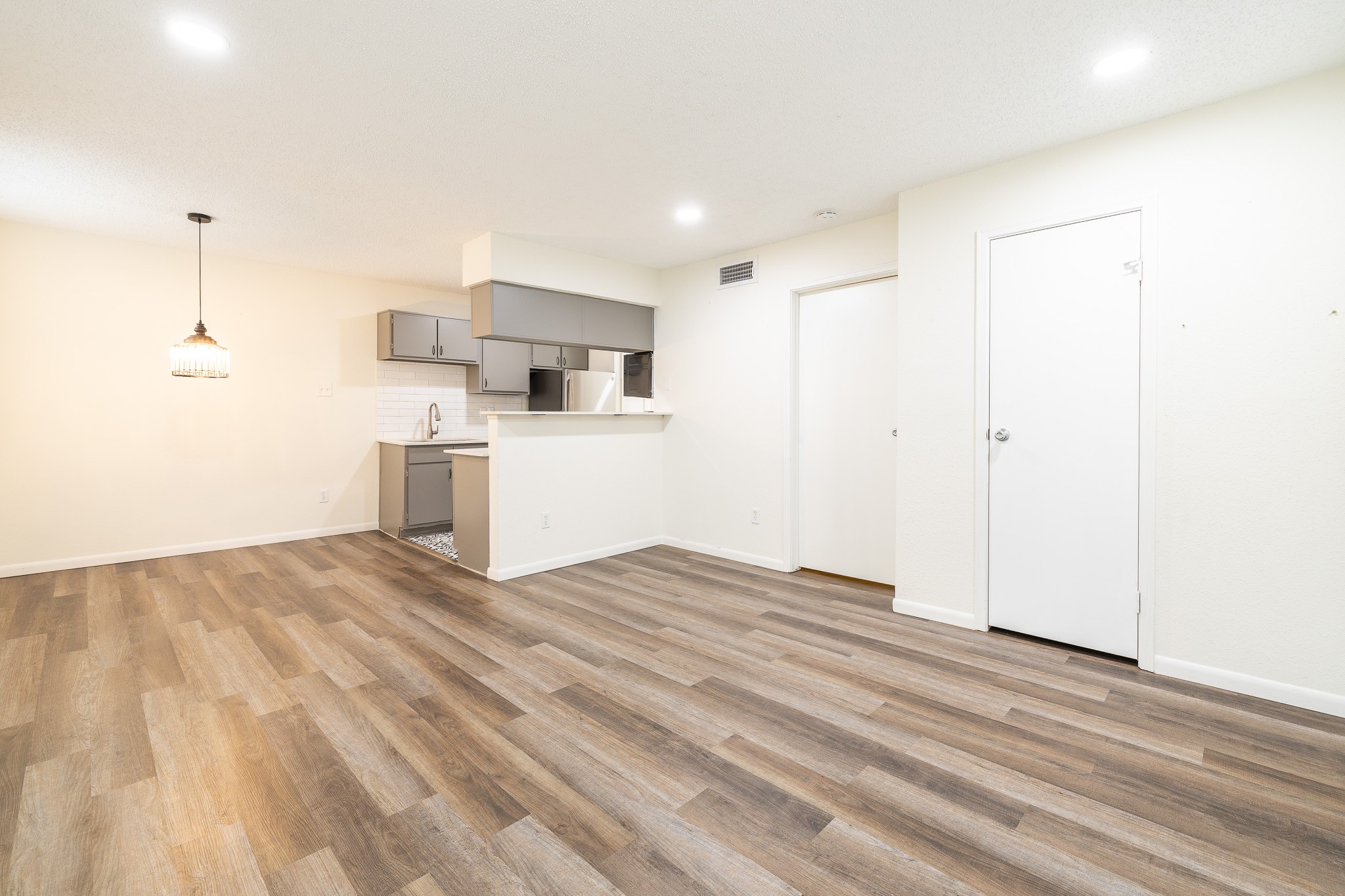 2750 Holly Hall Street 1105 Property Photo 18