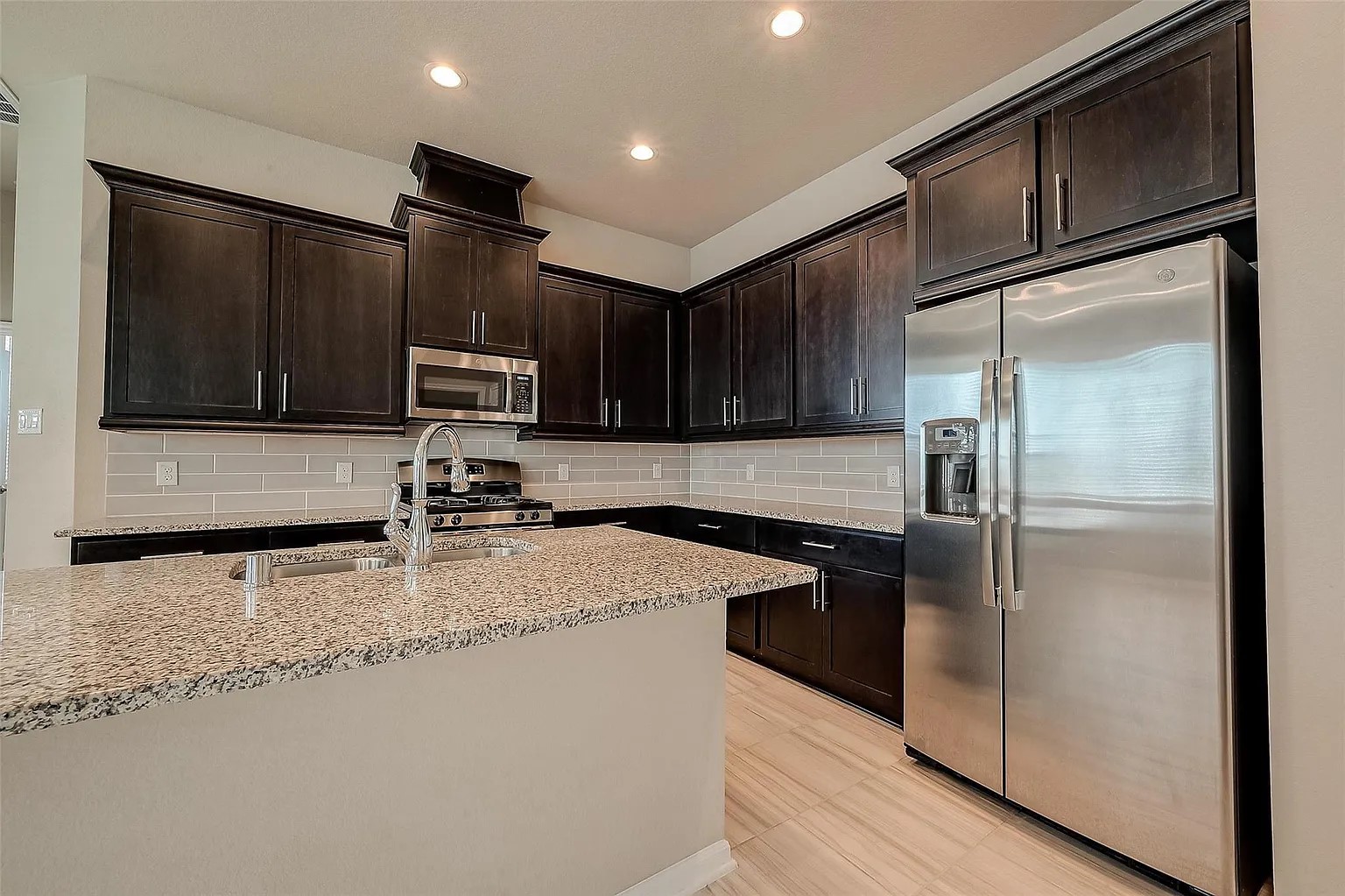 2559 Terrace Point Drive Property Photo 15