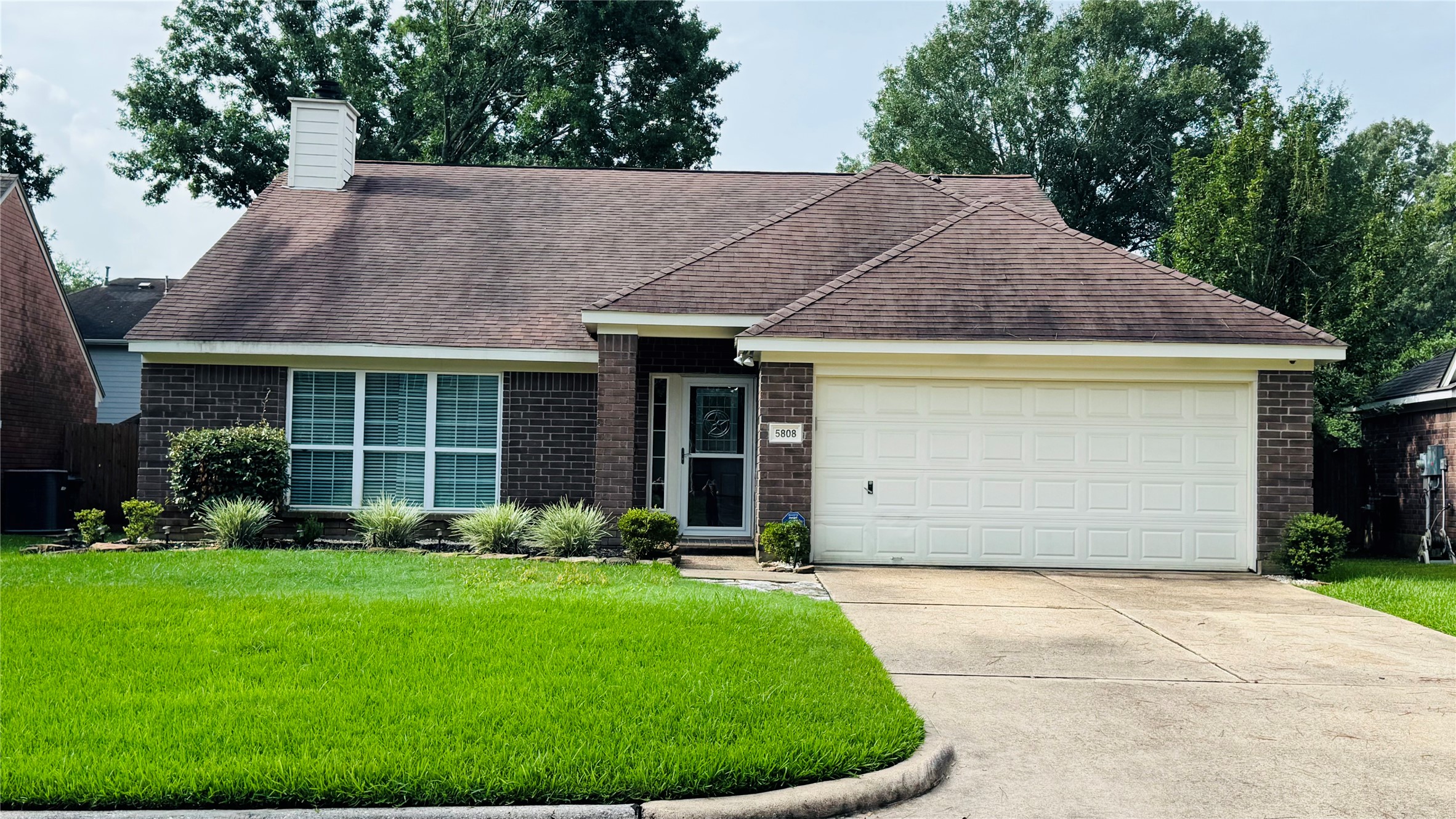 5808 Forest Timbers Drive Property Photo 1