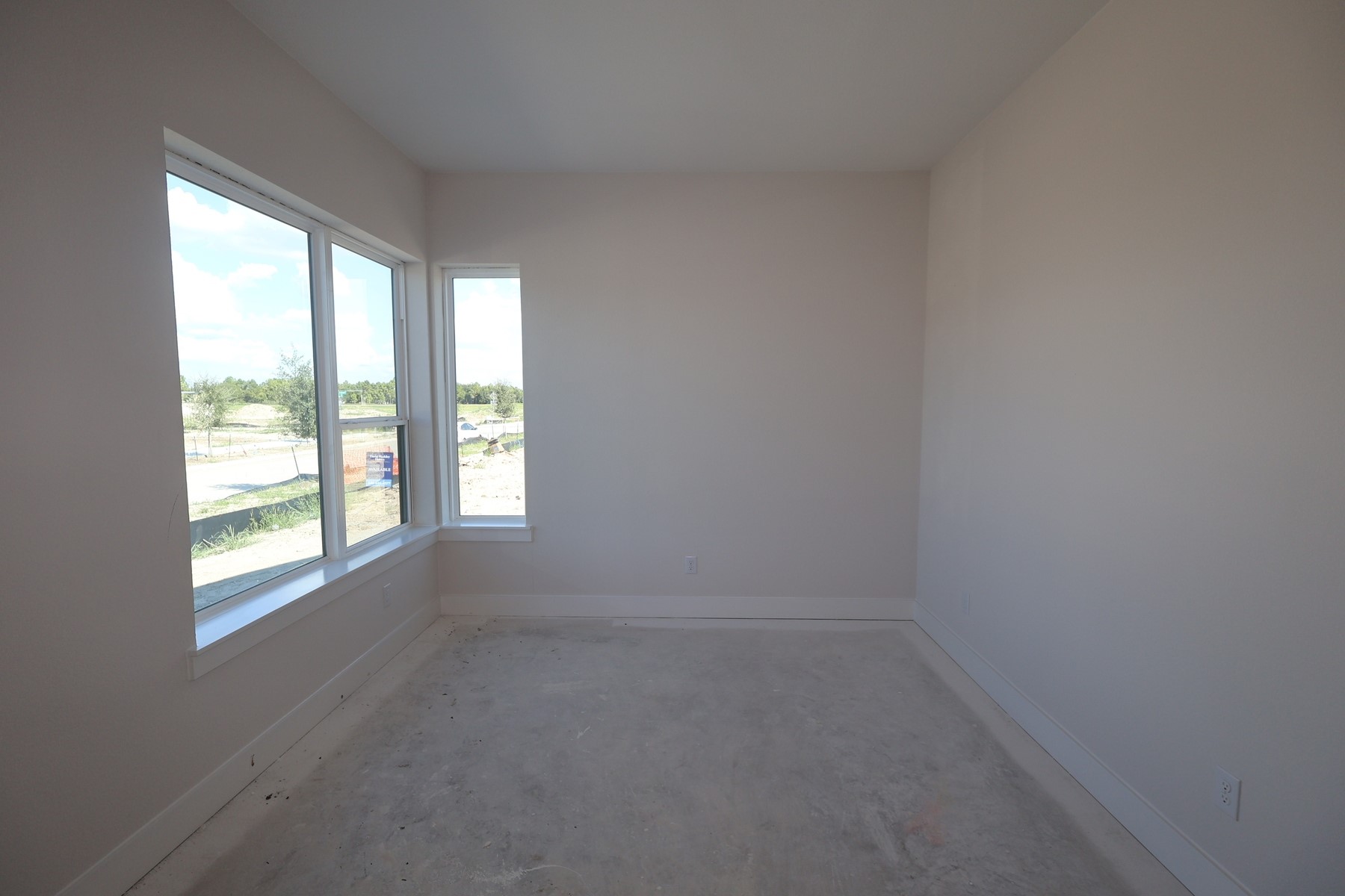 12211 Emerald Enclave Drive Property Photo 9