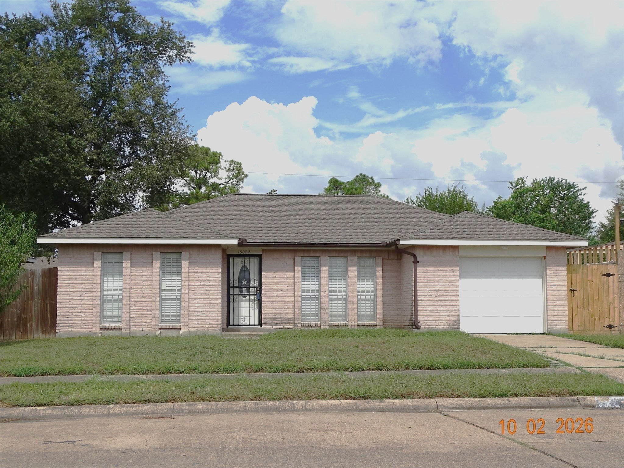 15022 Chipman Lane Property Photo 1