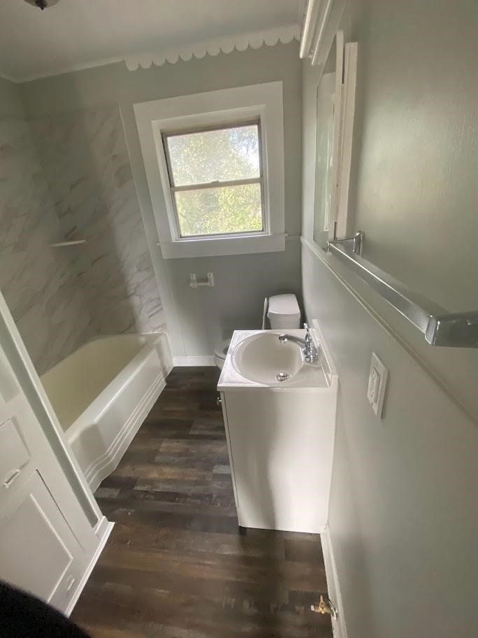 607 S Main Street B Property Photo 5