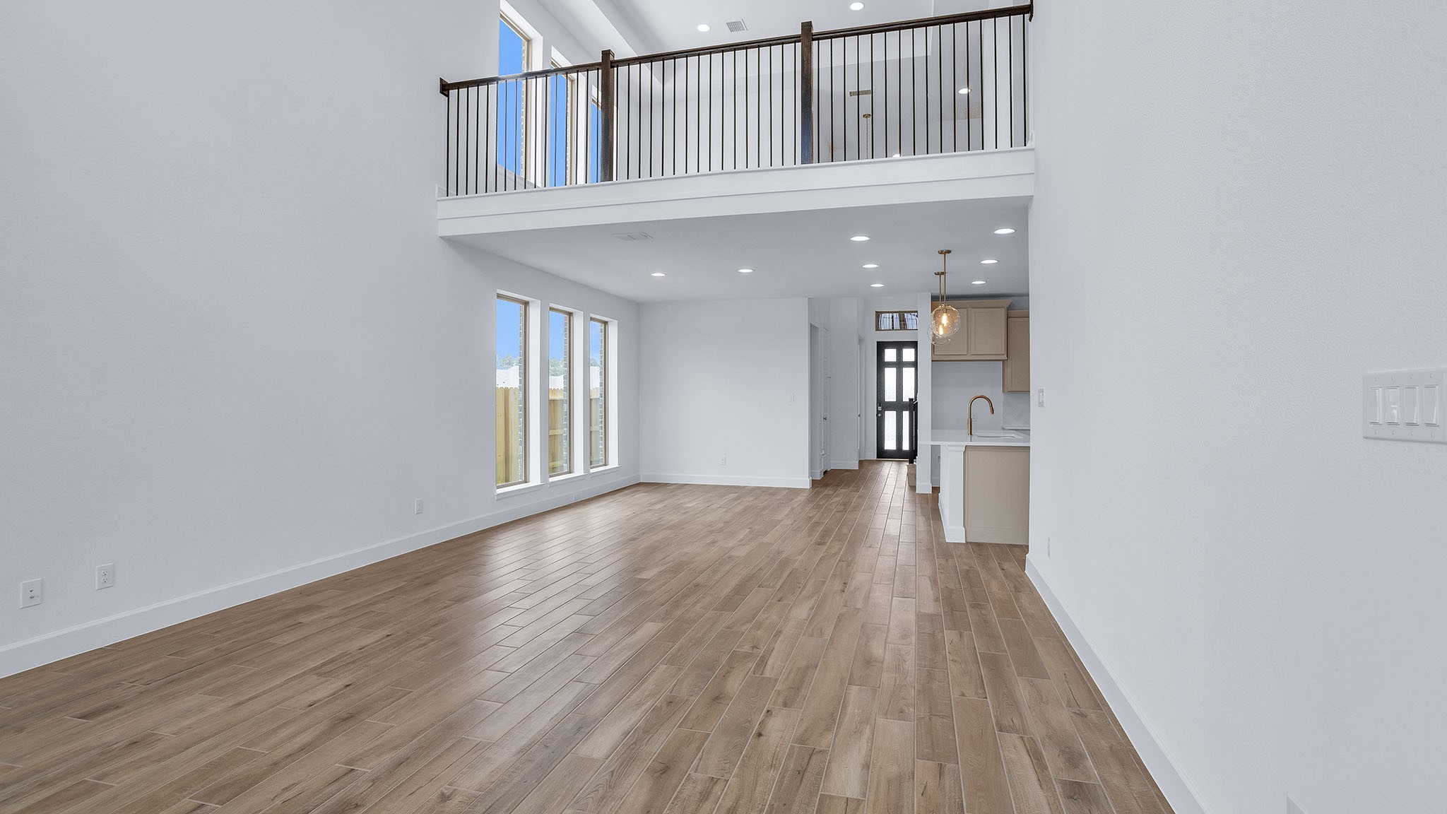 42830 Terraza Boulevard Property Photo 9