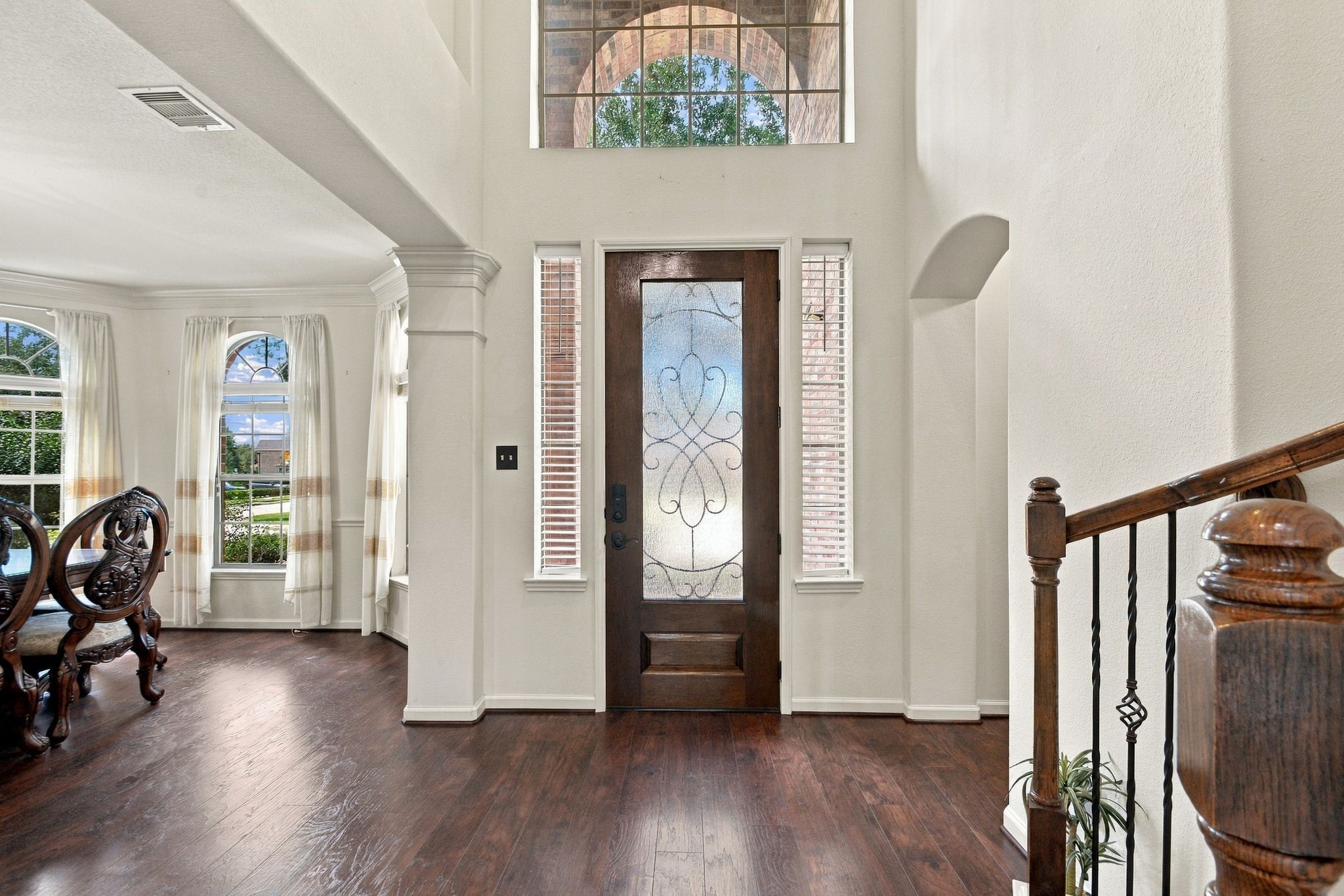 3443 Stone Springs Drive Property Photo 3
