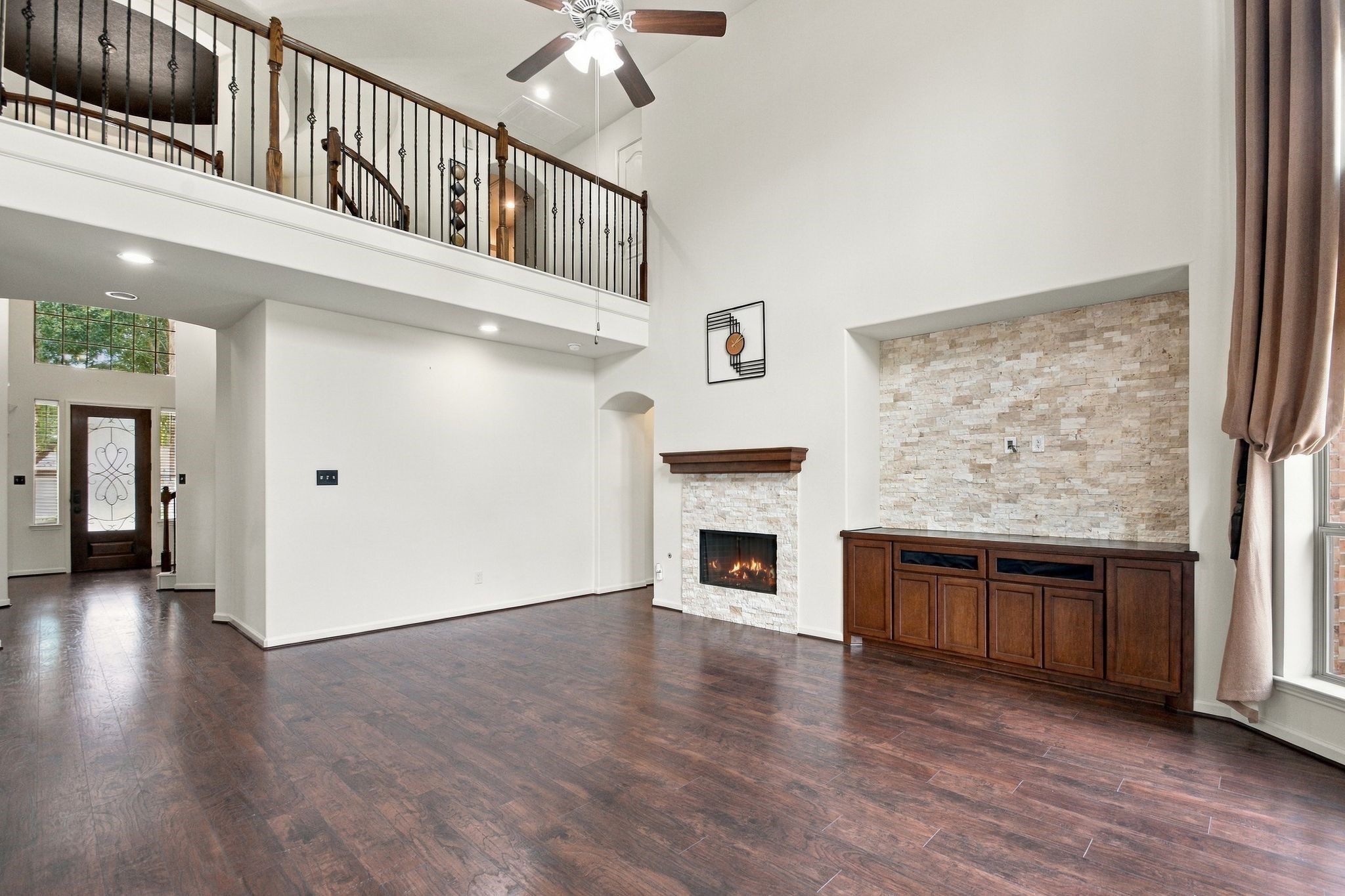 3443 Stone Springs Drive Property Photo 10