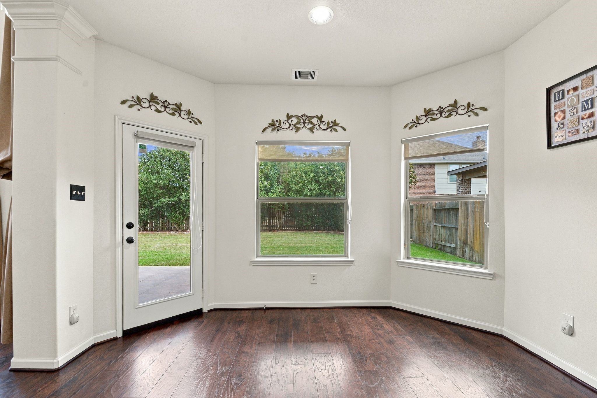 3443 Stone Springs Drive Property Photo 16
