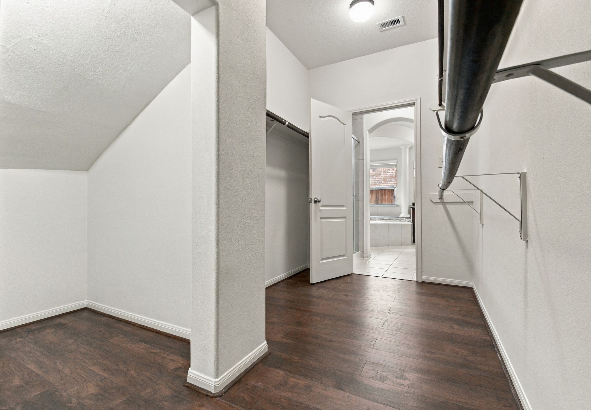 3443 Stone Springs Drive Property Photo 26