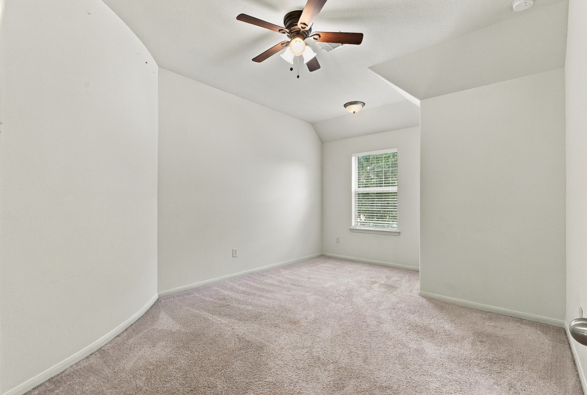 3443 Stone Springs Drive Property Photo 39