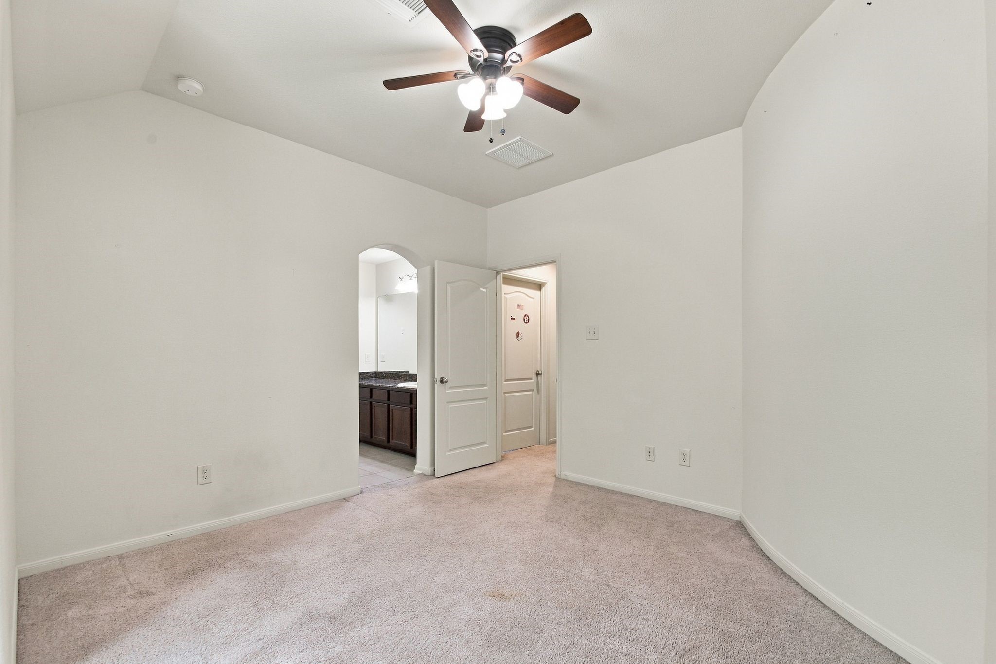 3443 Stone Springs Drive Property Photo 40