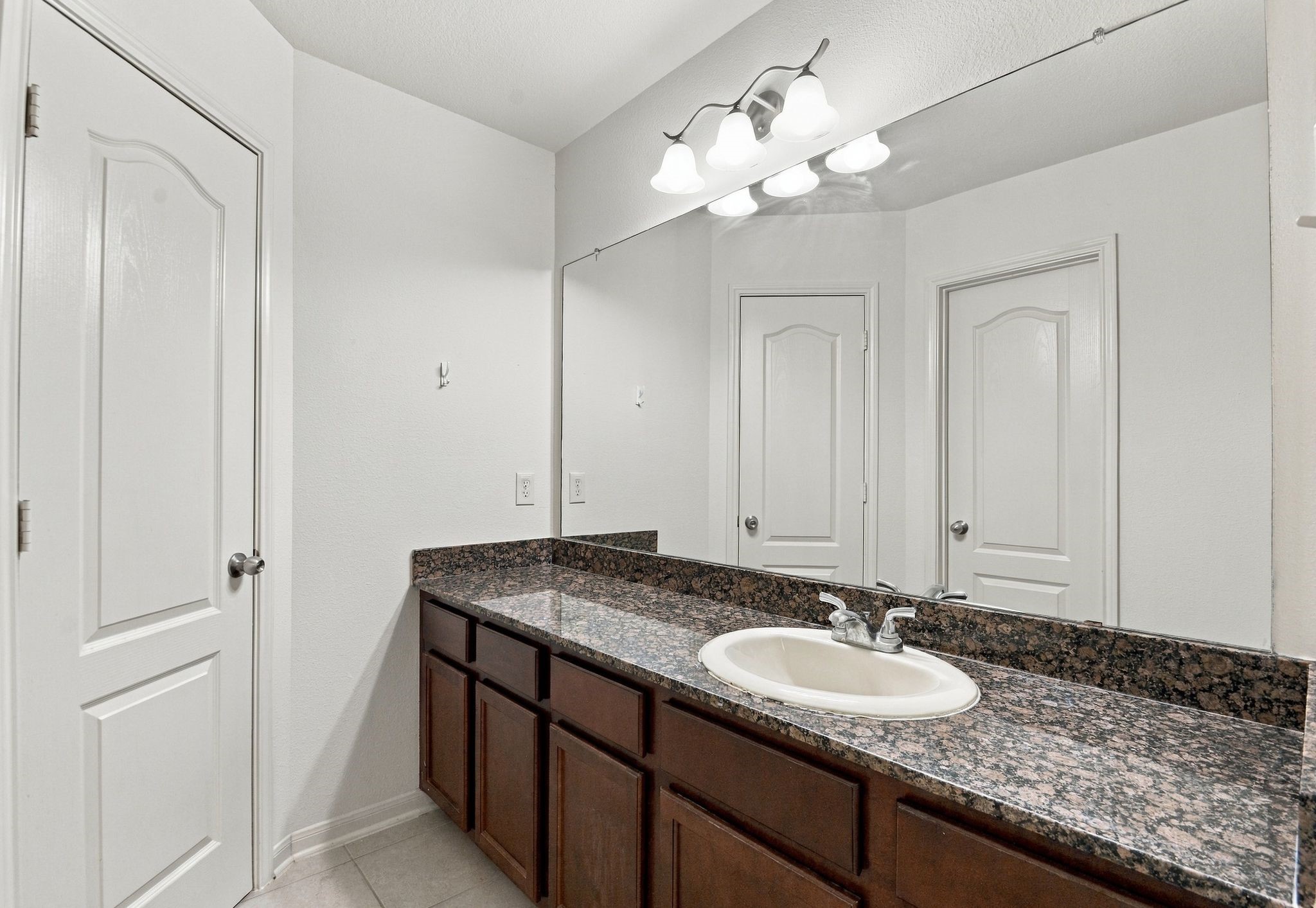 3443 Stone Springs Drive Property Photo 42