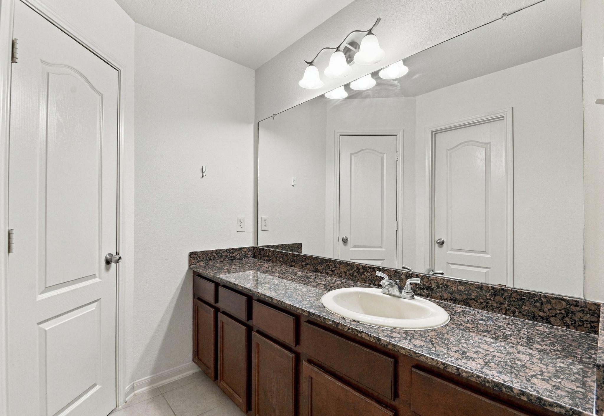 3443 Stone Springs Drive Property Photo 42