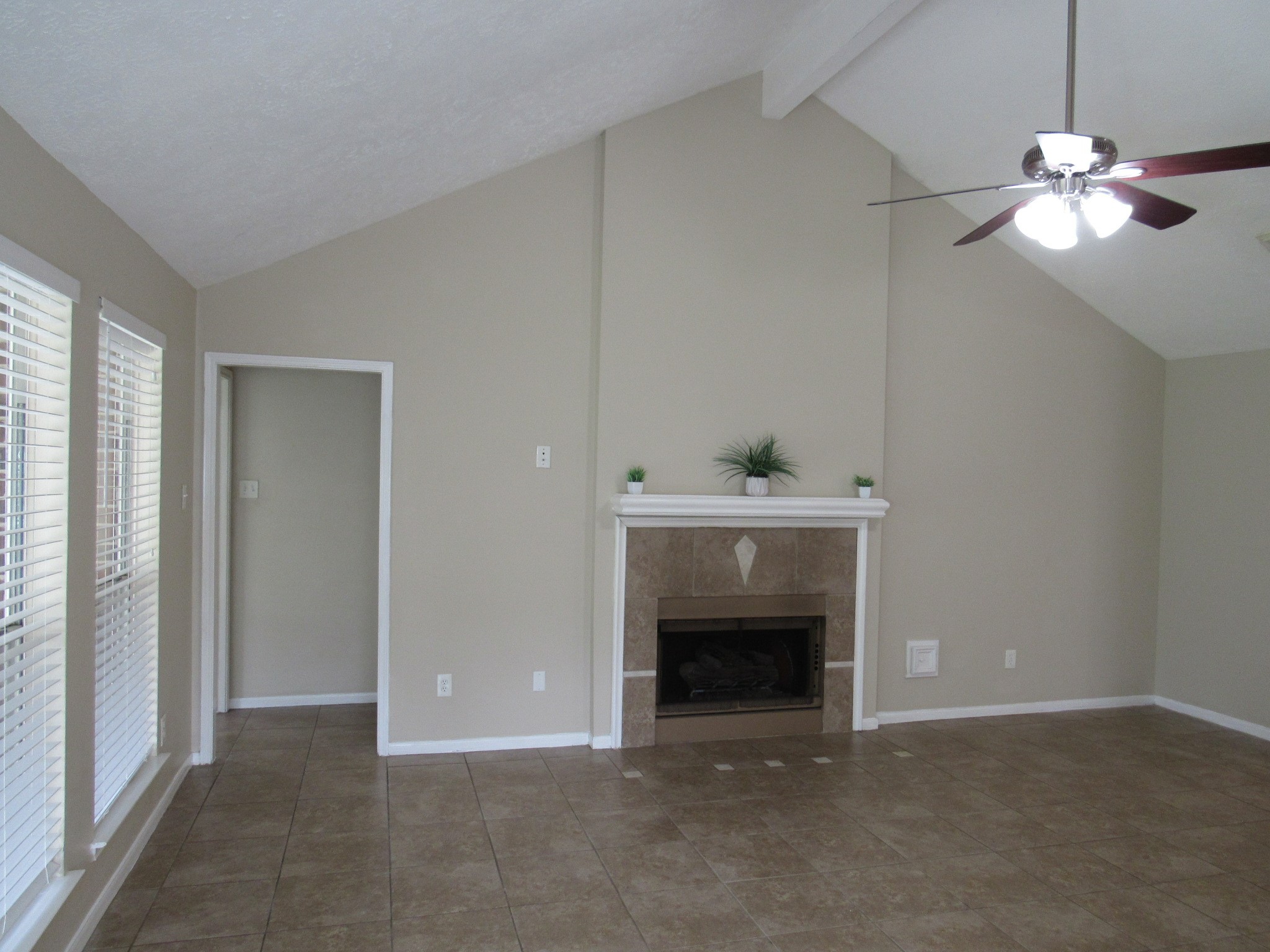 10139 Cedaredge Drive Property Photo 7