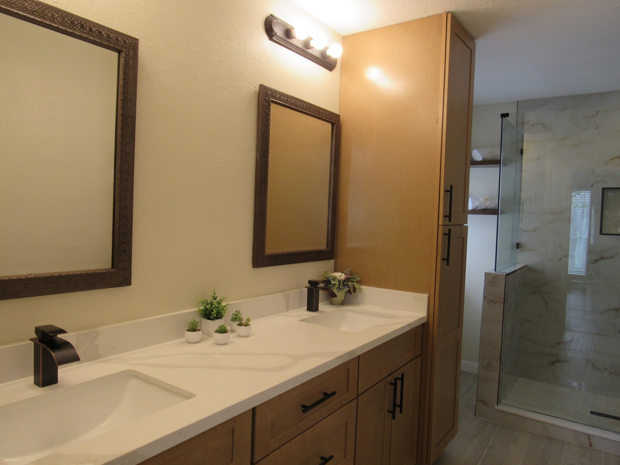 10139 Cedaredge Drive Property Photo 11