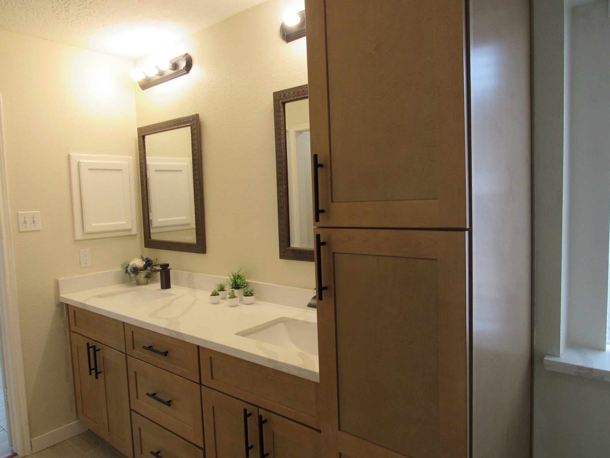 10139 Cedaredge Drive Property Photo 12