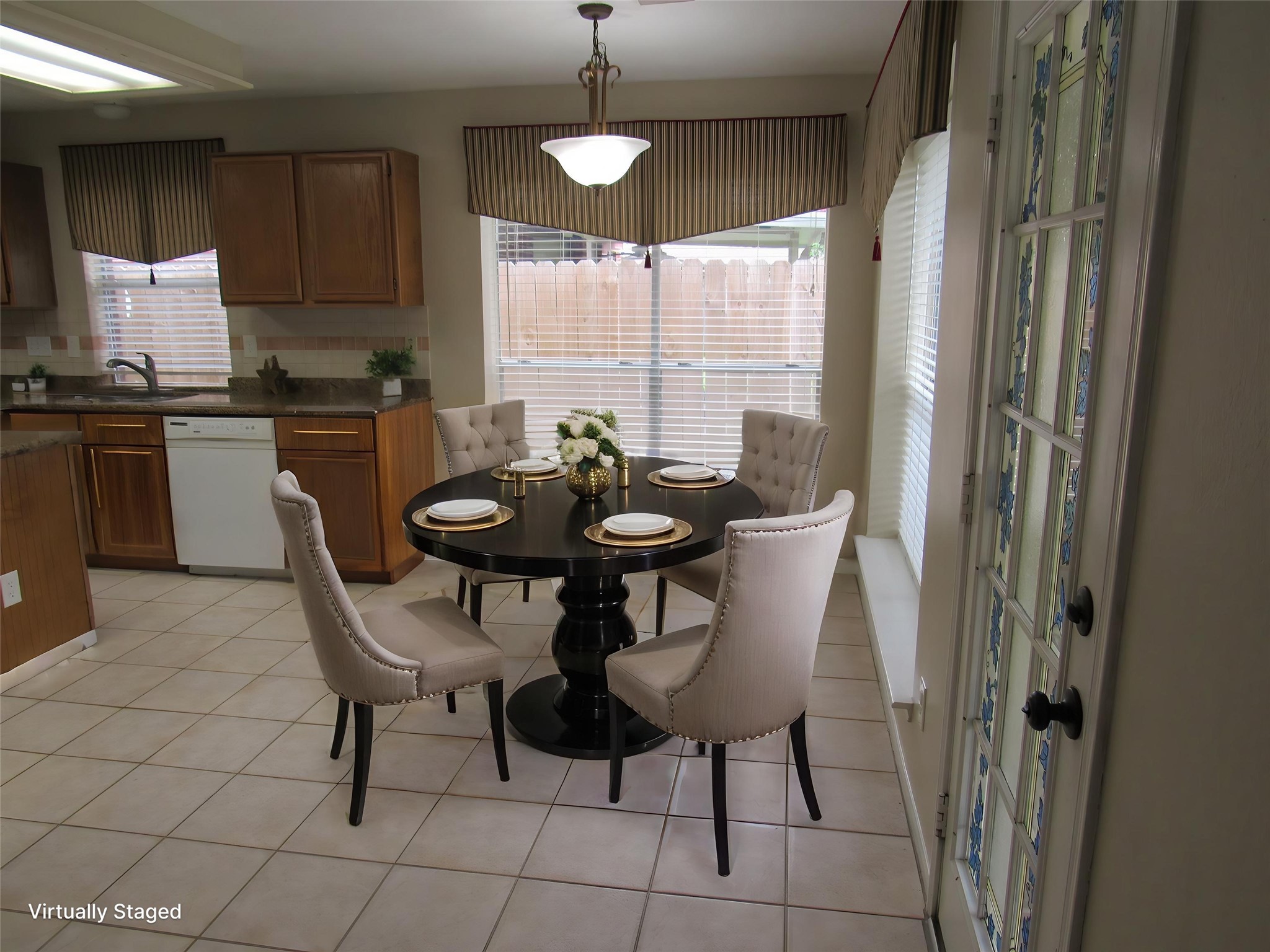 10139 Cedaredge Drive Property Photo 16