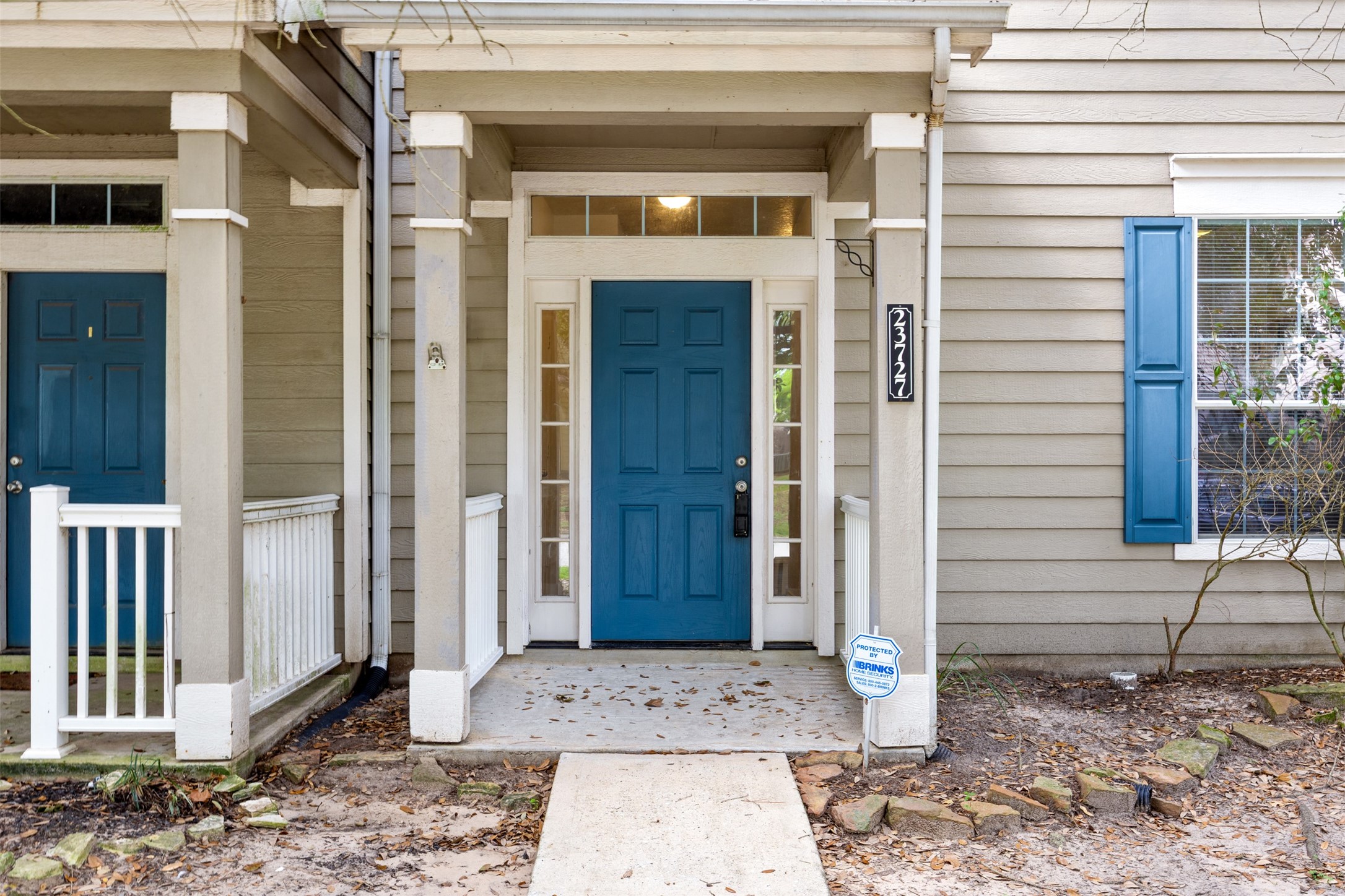23727 Pebworth Place Property Photo 3