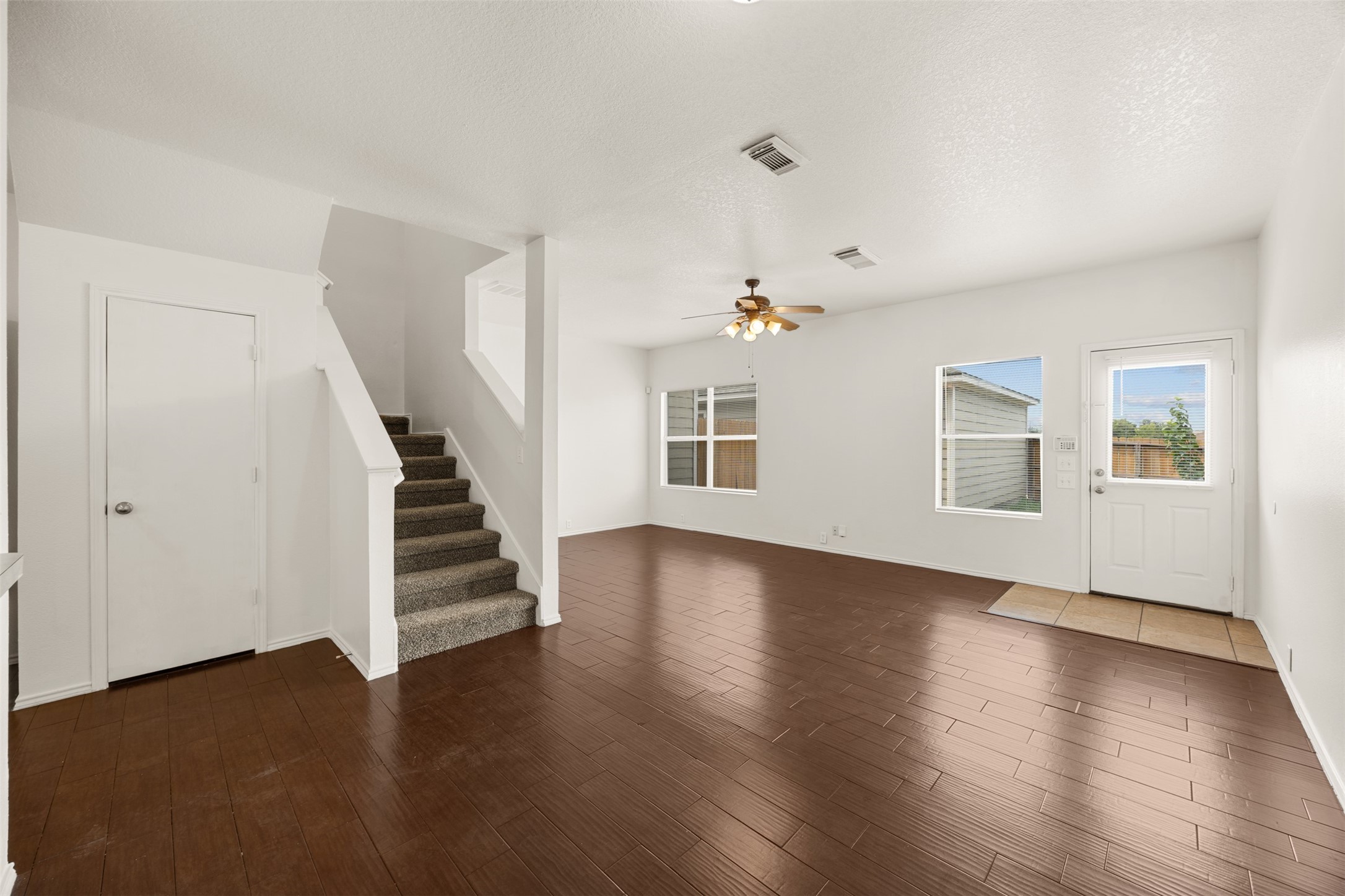 23727 Pebworth Place Property Photo 9