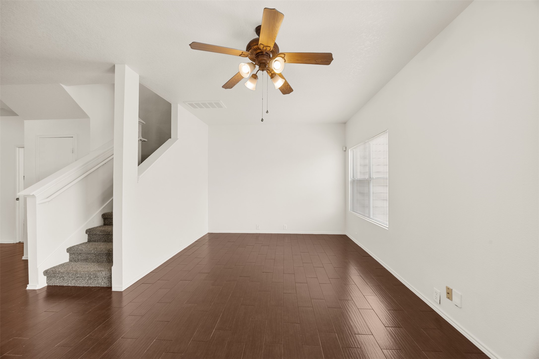 23727 Pebworth Place Property Photo 11