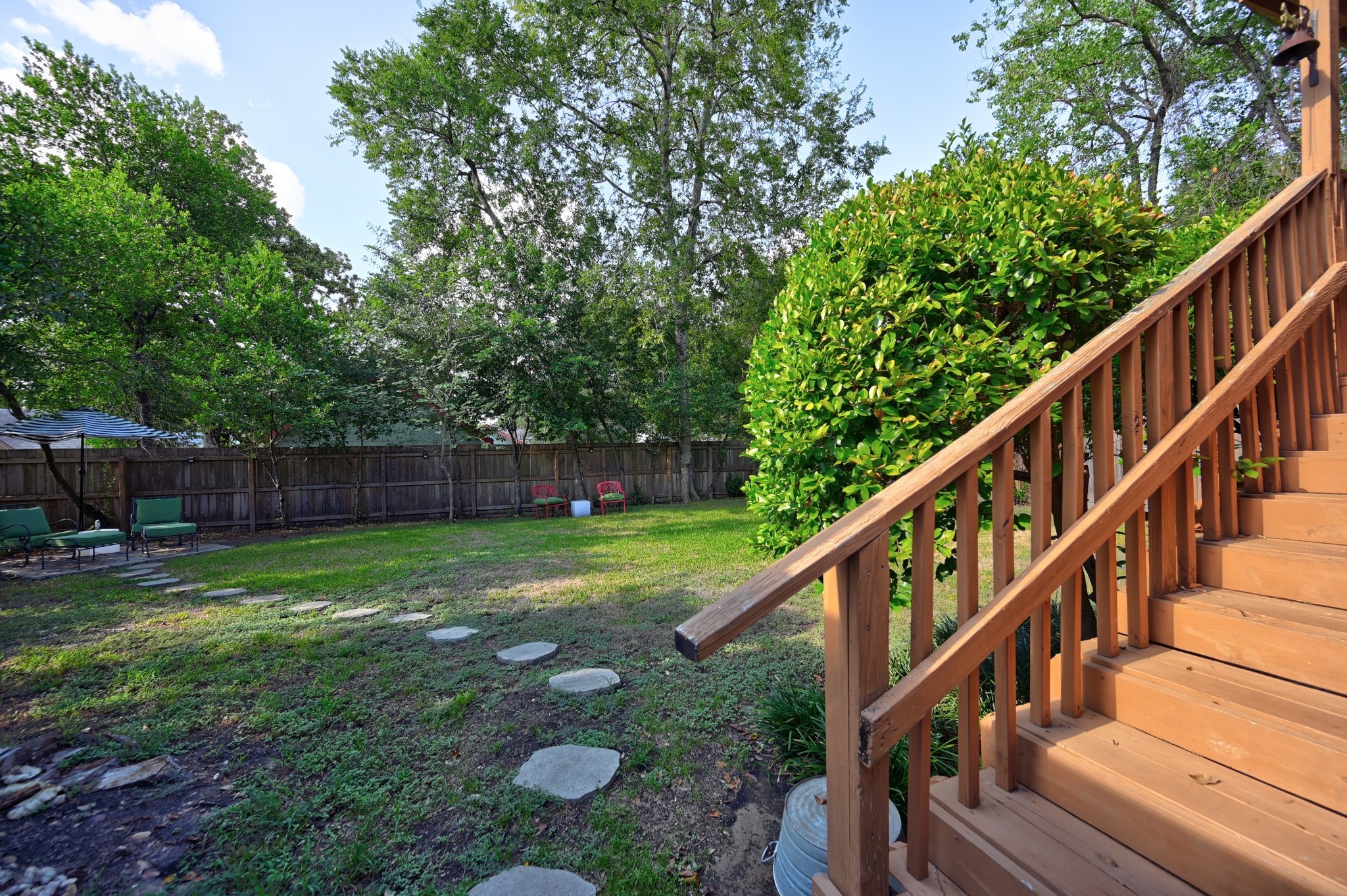 103 E Val Verde Street Property Photo 8
