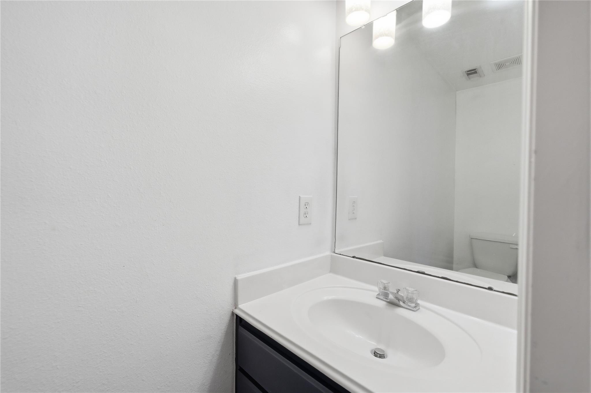 24407 Strong Pine Drive, Huffman Tx 77336 Property Photo 6