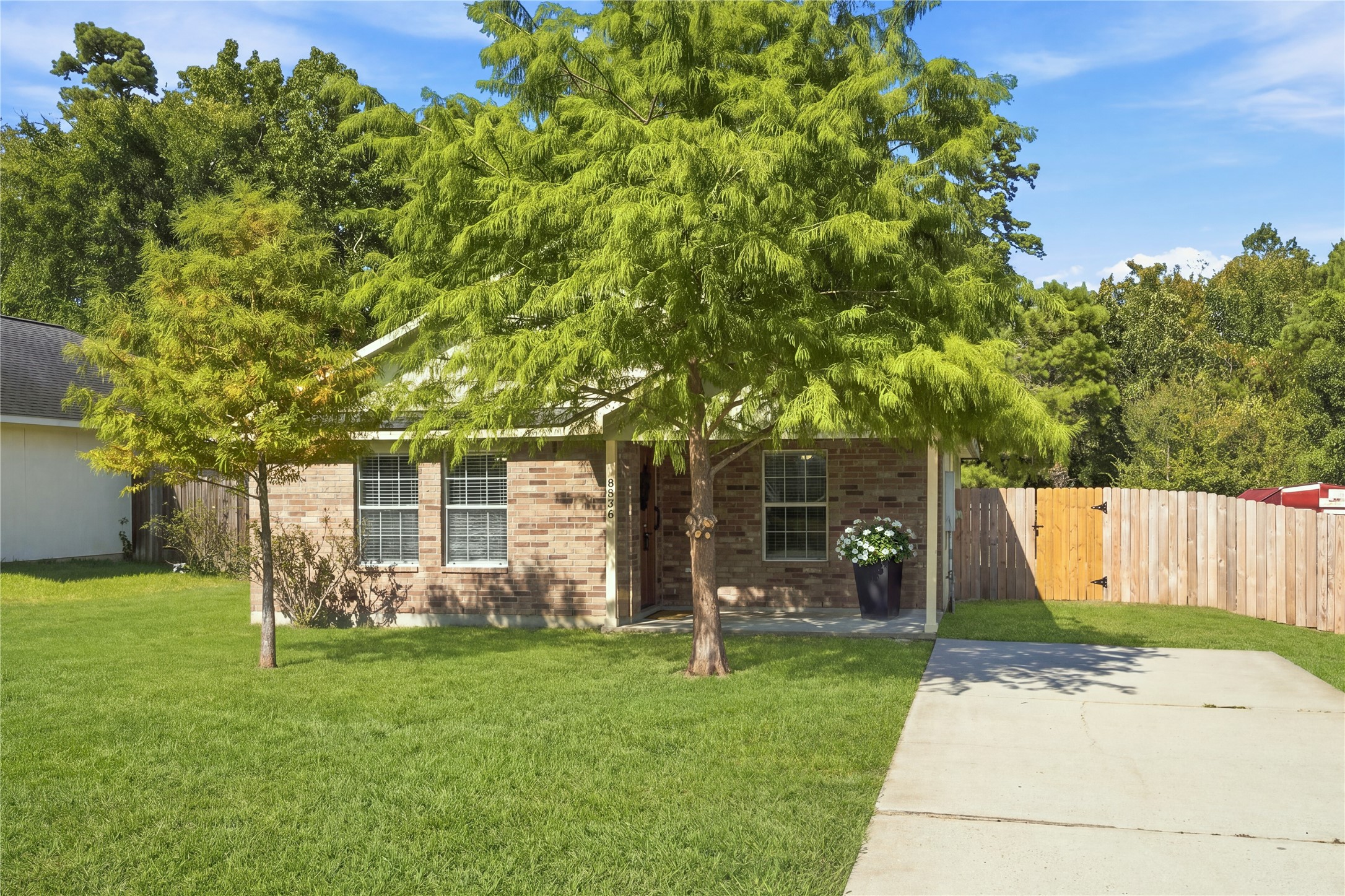 8836 E Buffalo Circle Property Photo 2