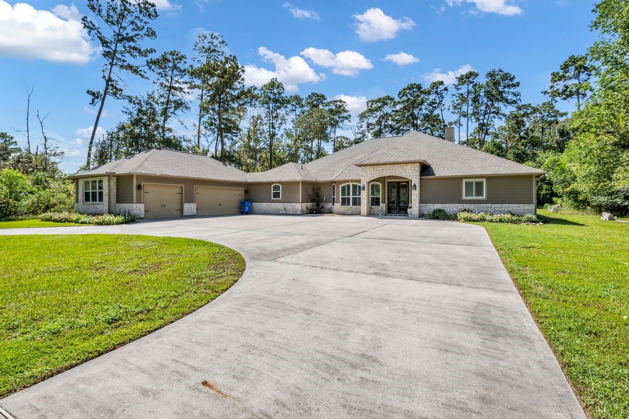 16634 Savannah Drive Property Photo 15