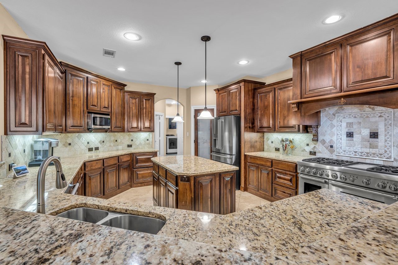 16634 Savannah Drive Property Photo 21