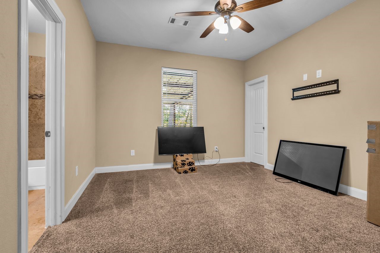 16634 Savannah Drive Property Photo 26