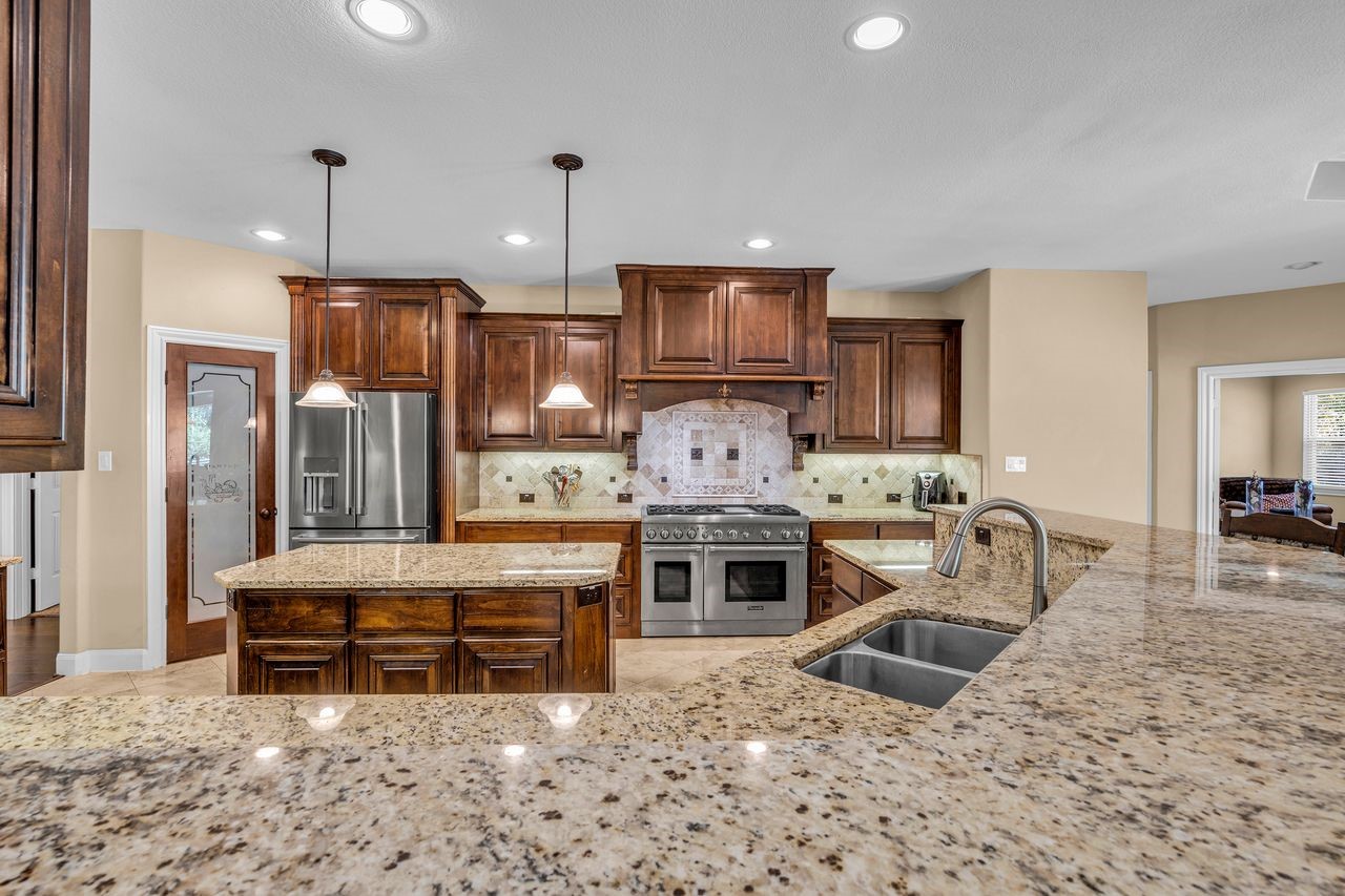 16634 Savannah Drive Property Photo 31