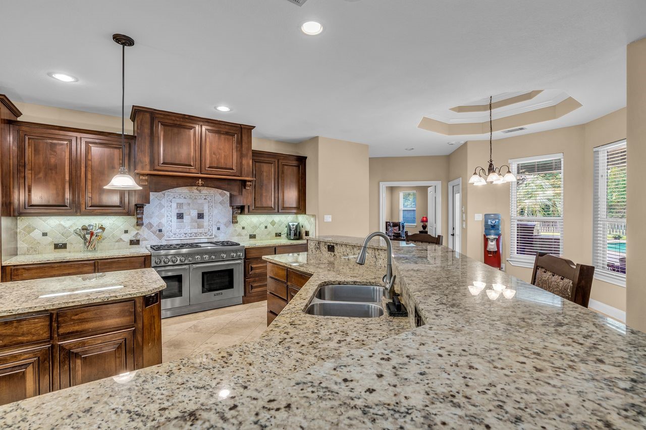 16634 Savannah Drive Property Photo 32