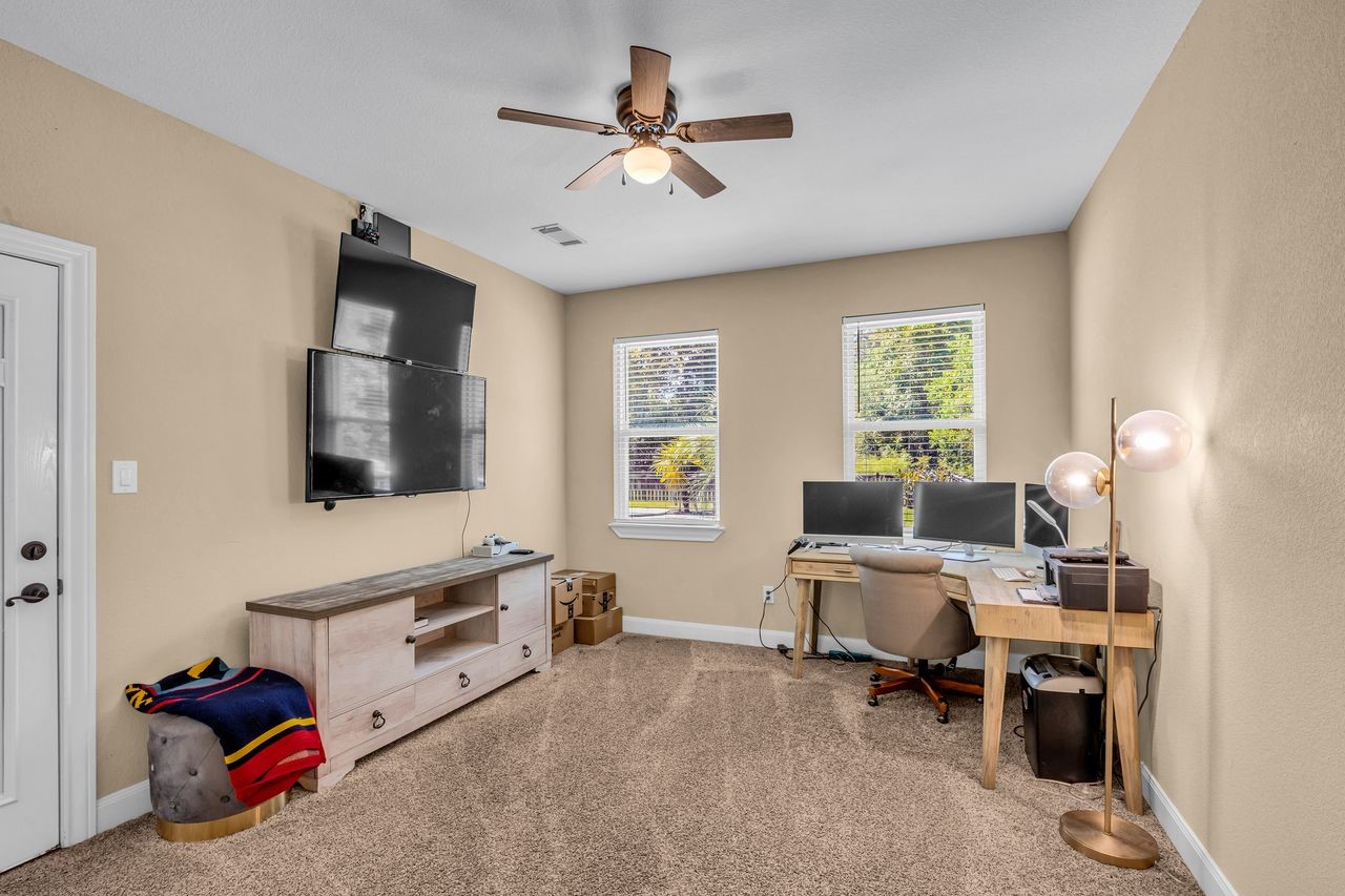16634 Savannah Drive Property Photo 41
