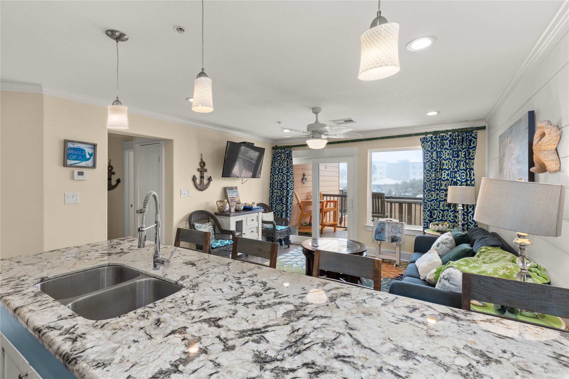 9520 Seawall Boulevard 239 Property Photo 11