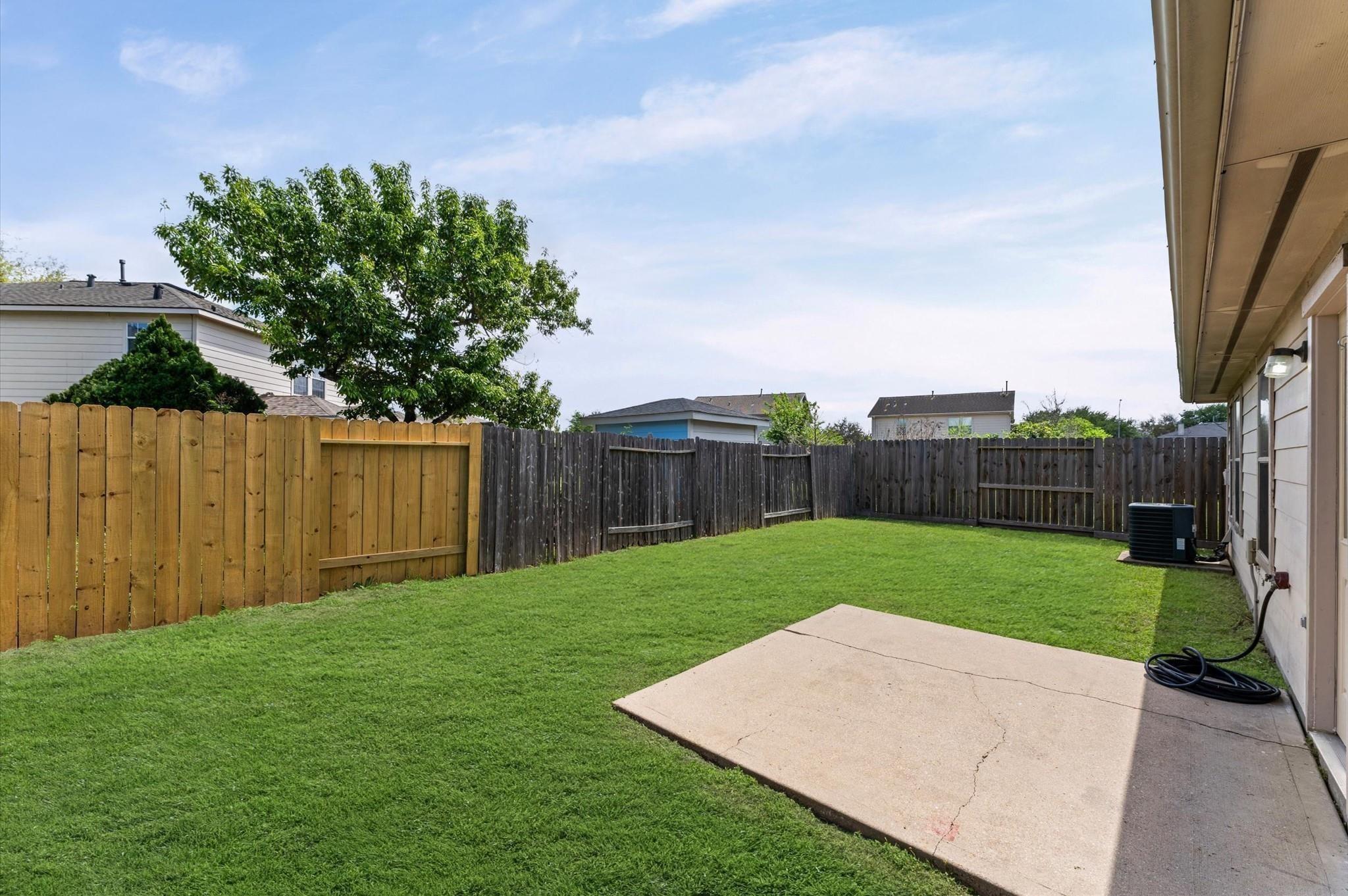 9231 Grove Haven Drive Property Photo 18