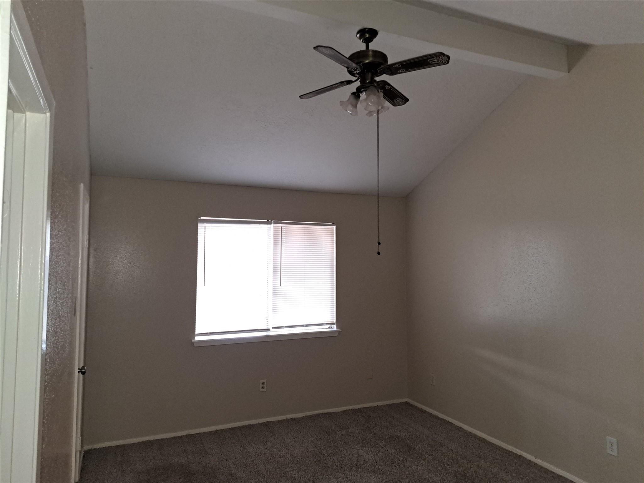 2426 Spring Dusk Lane Property Photo 9