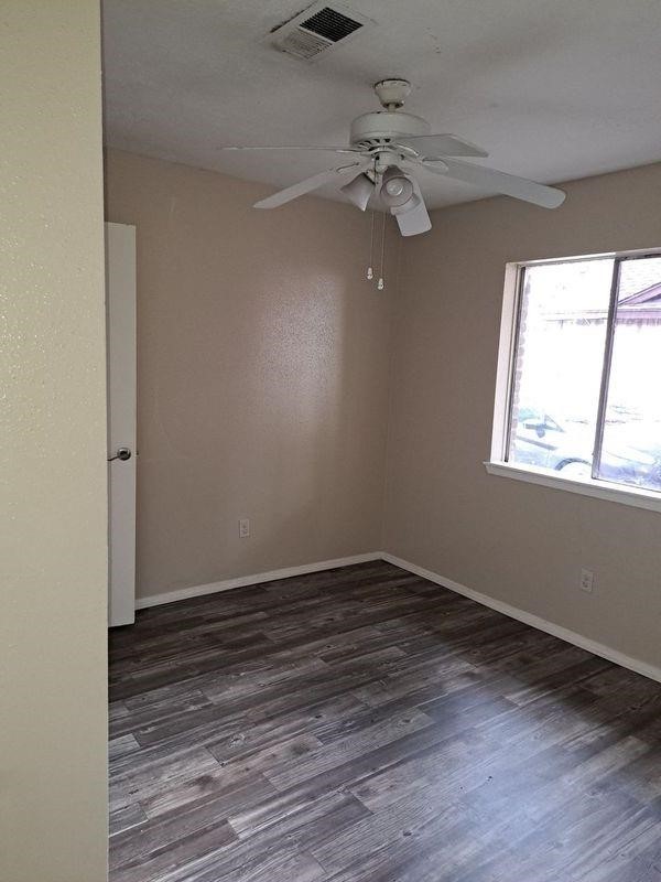 2426 Spring Dusk Lane Property Photo 11