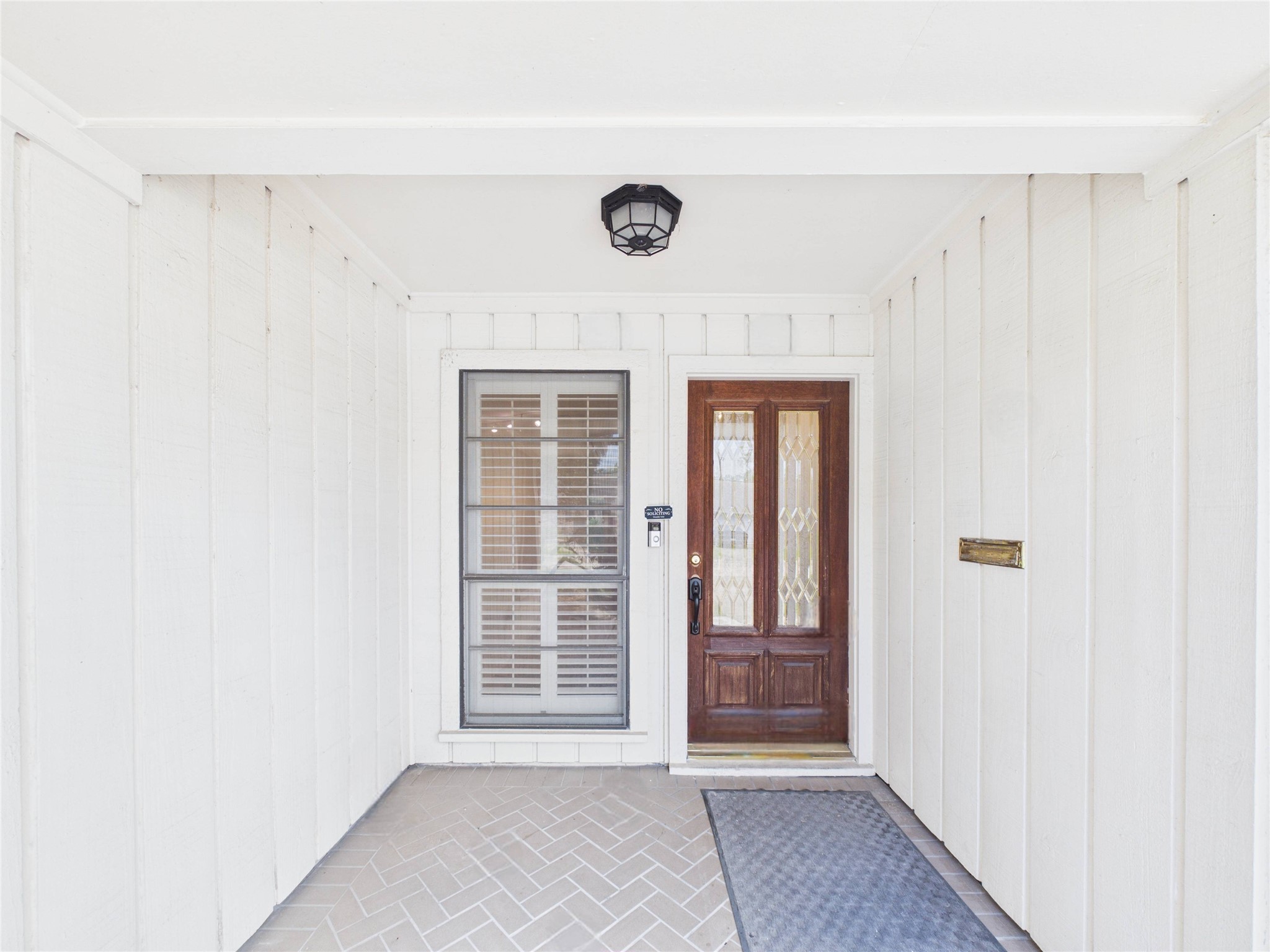 814 James Street Property Photo 3