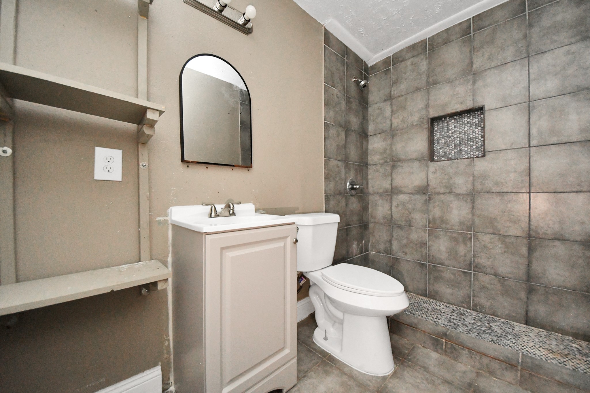 7351 Guadalcanal Road Property Photo 9
