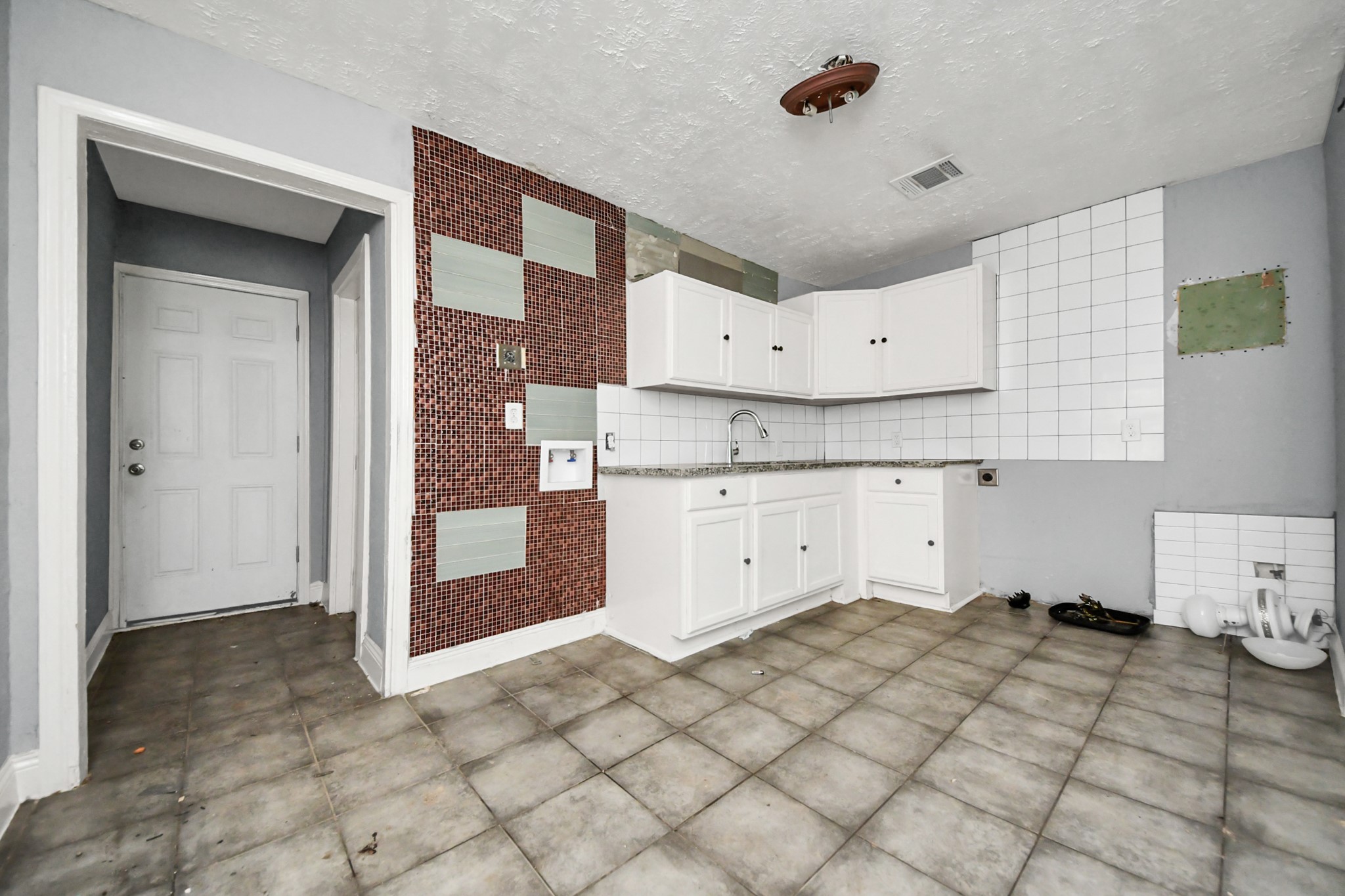7351 Guadalcanal Road Property Photo 17