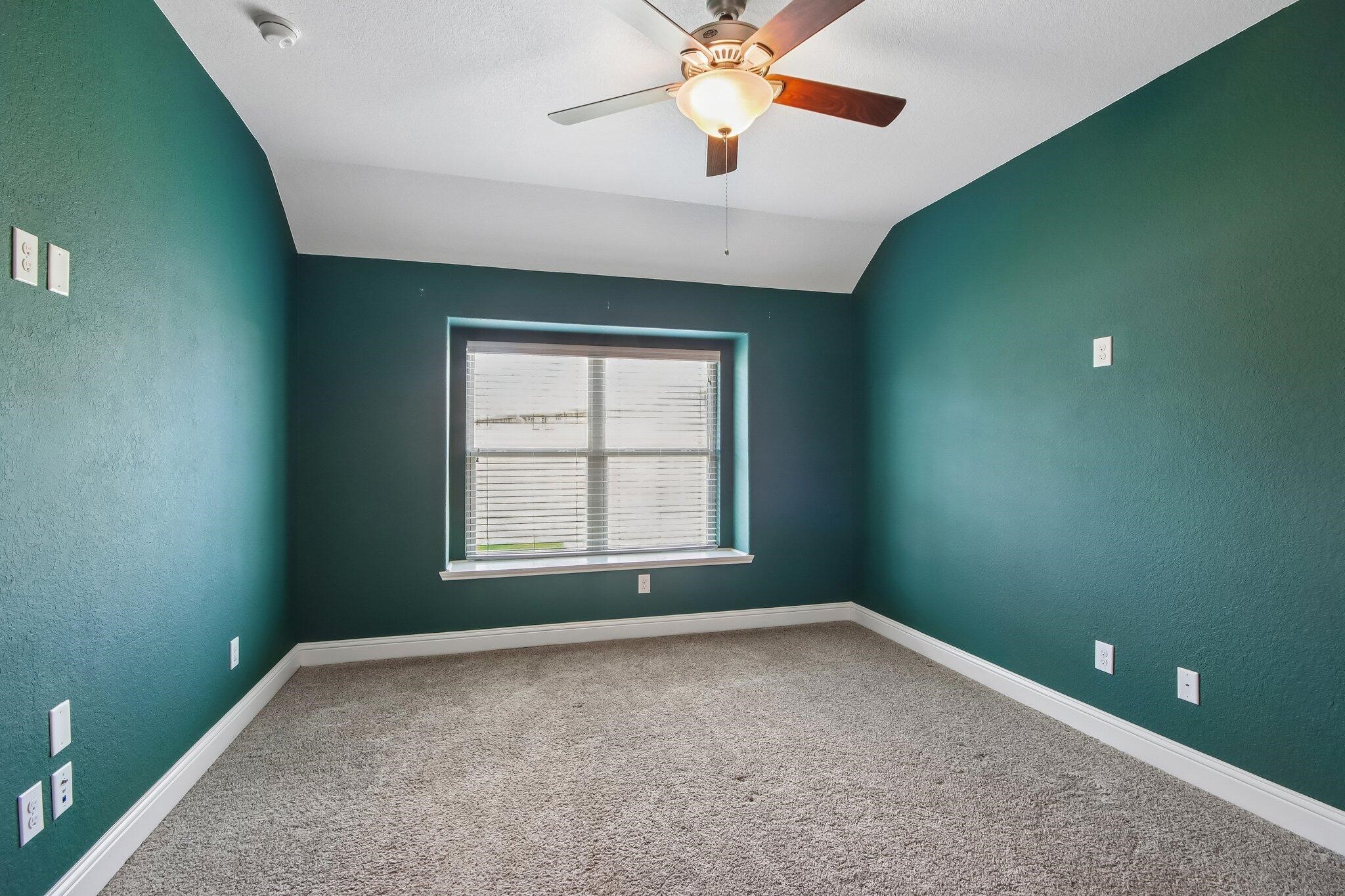 2124 Llerena Lane Property Photo 14