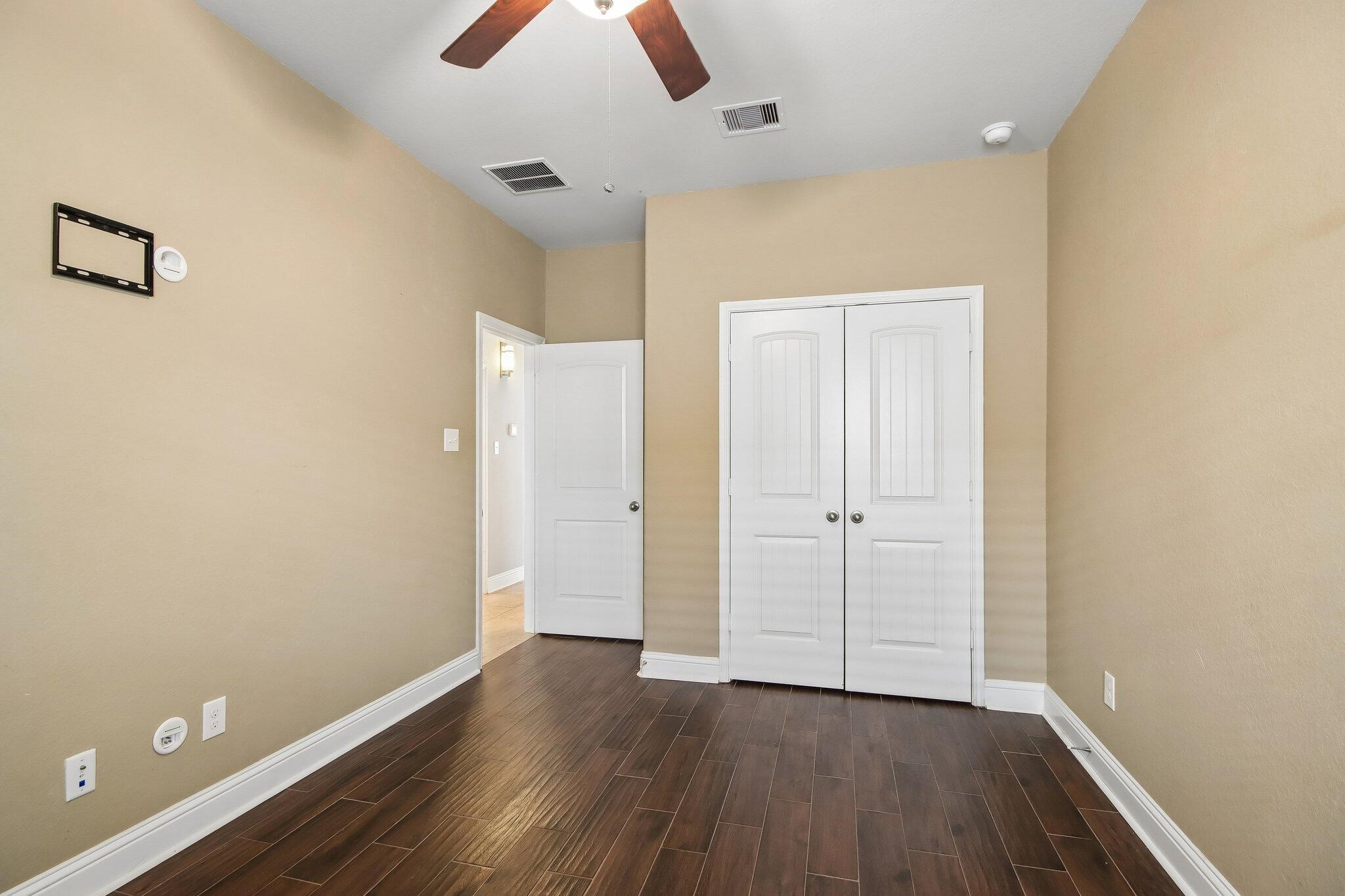 2124 Llerena Lane Property Photo 21