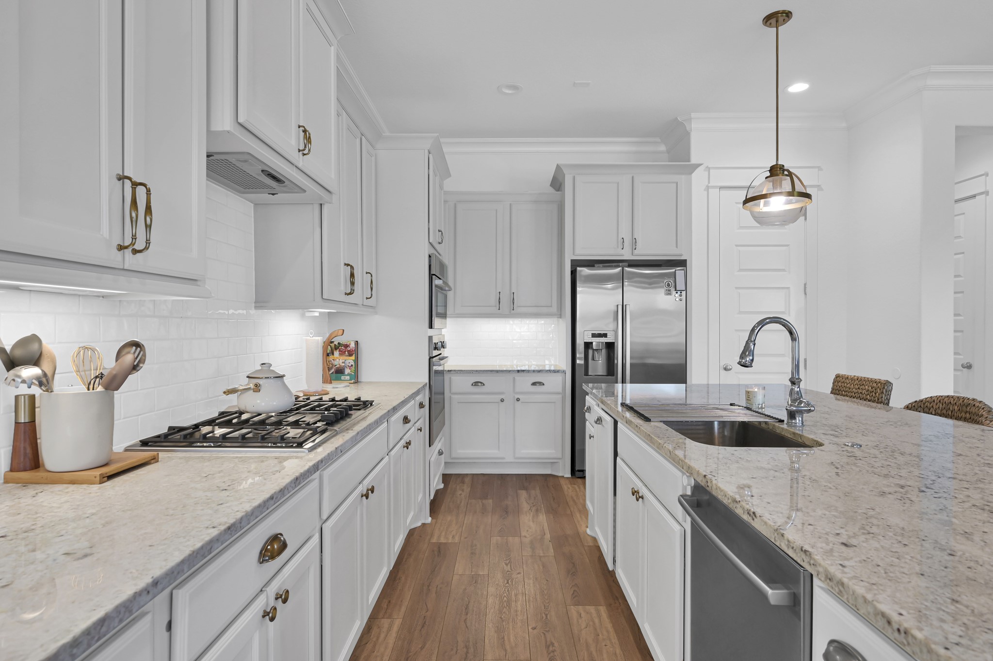 2333 Goldenglade Drive Property Photo 9