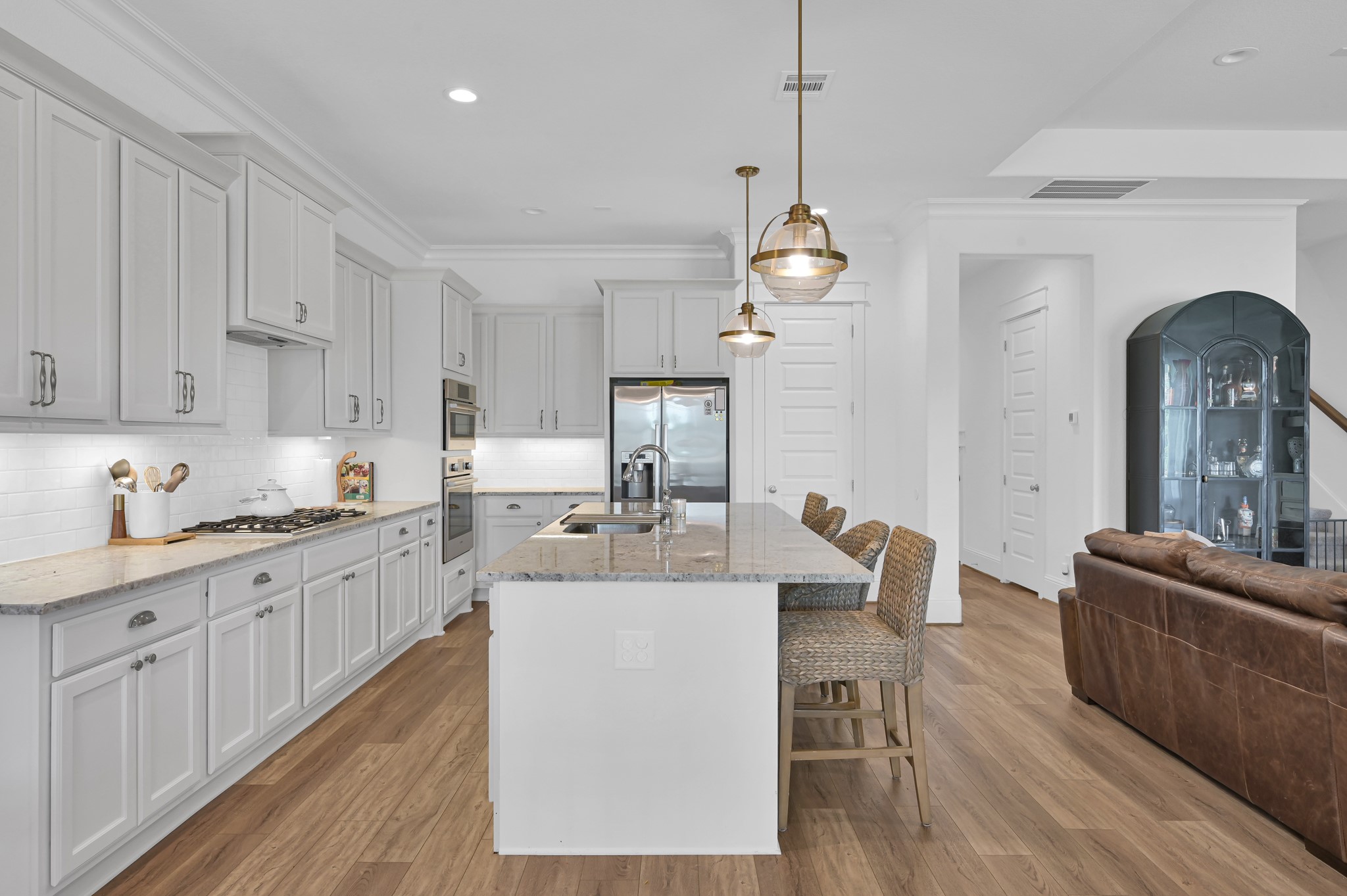 2333 Goldenglade Drive Property Photo 12