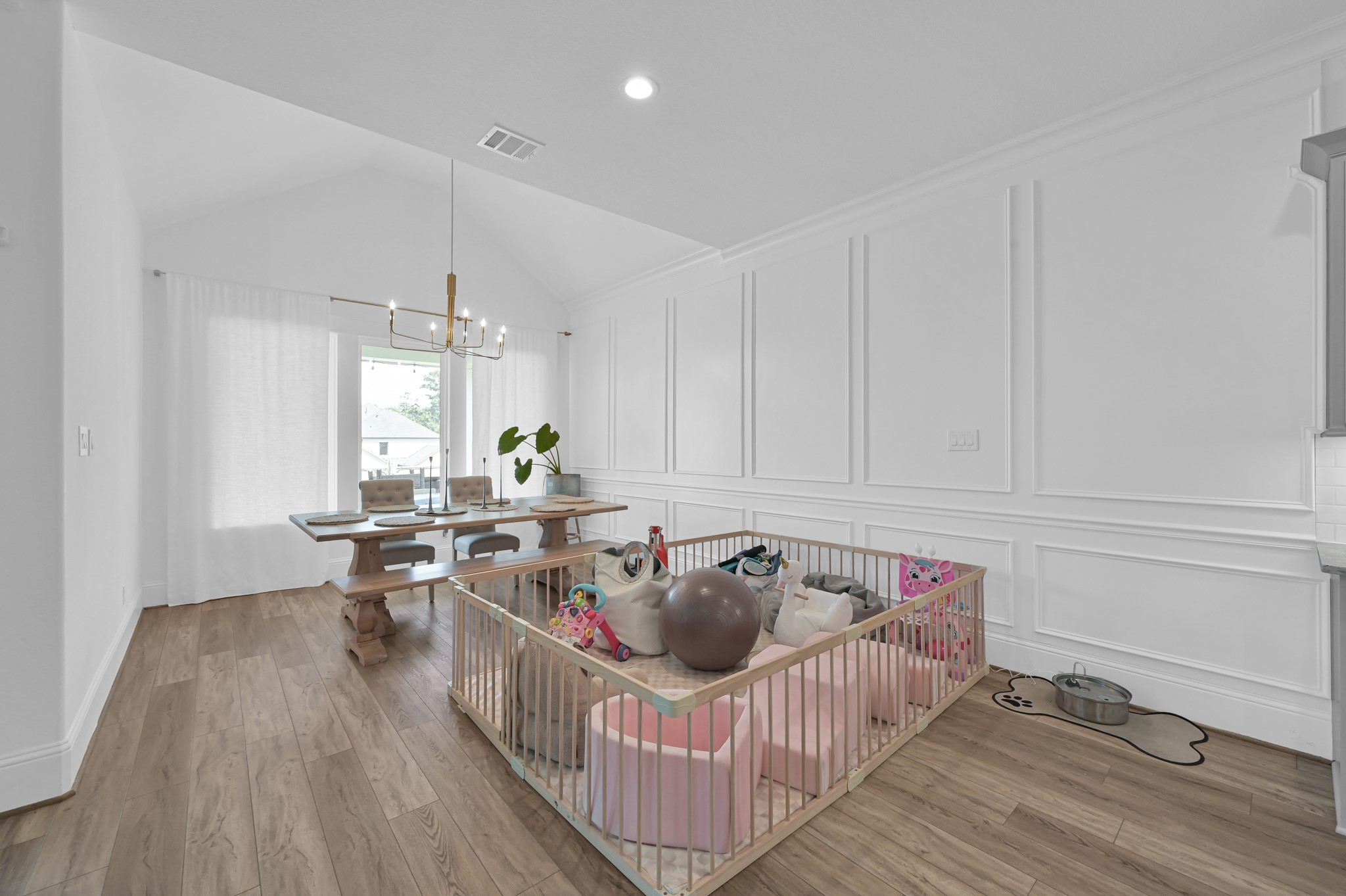 2333 Goldenglade Drive Property Photo 15