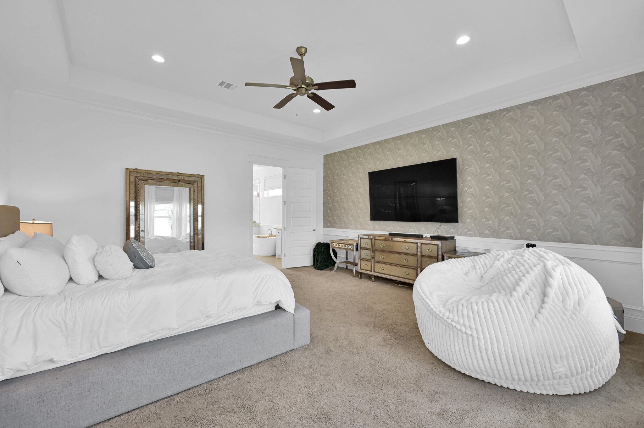 2333 Goldenglade Drive Property Photo 16