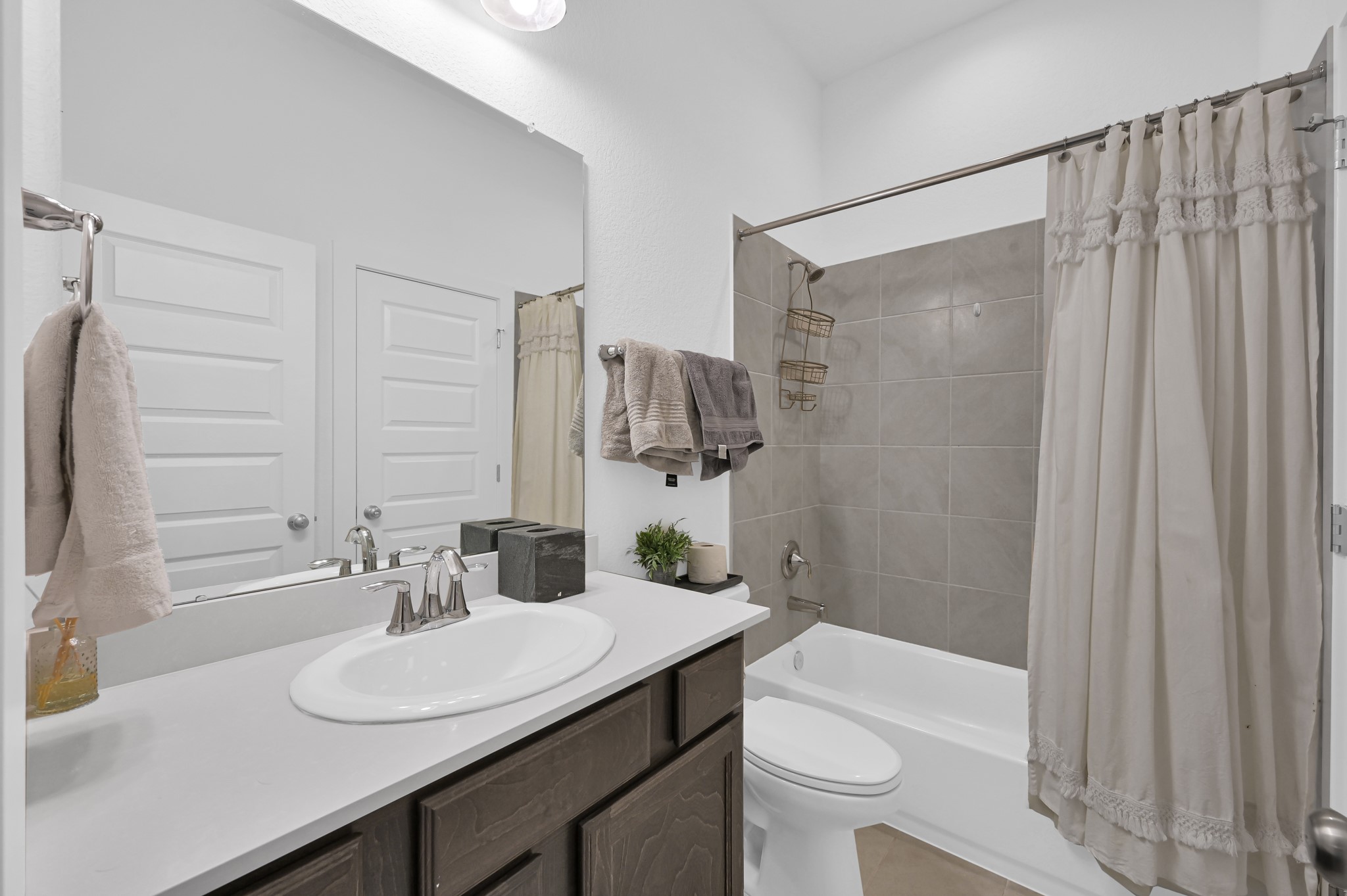 2333 Goldenglade Drive Property Photo 31